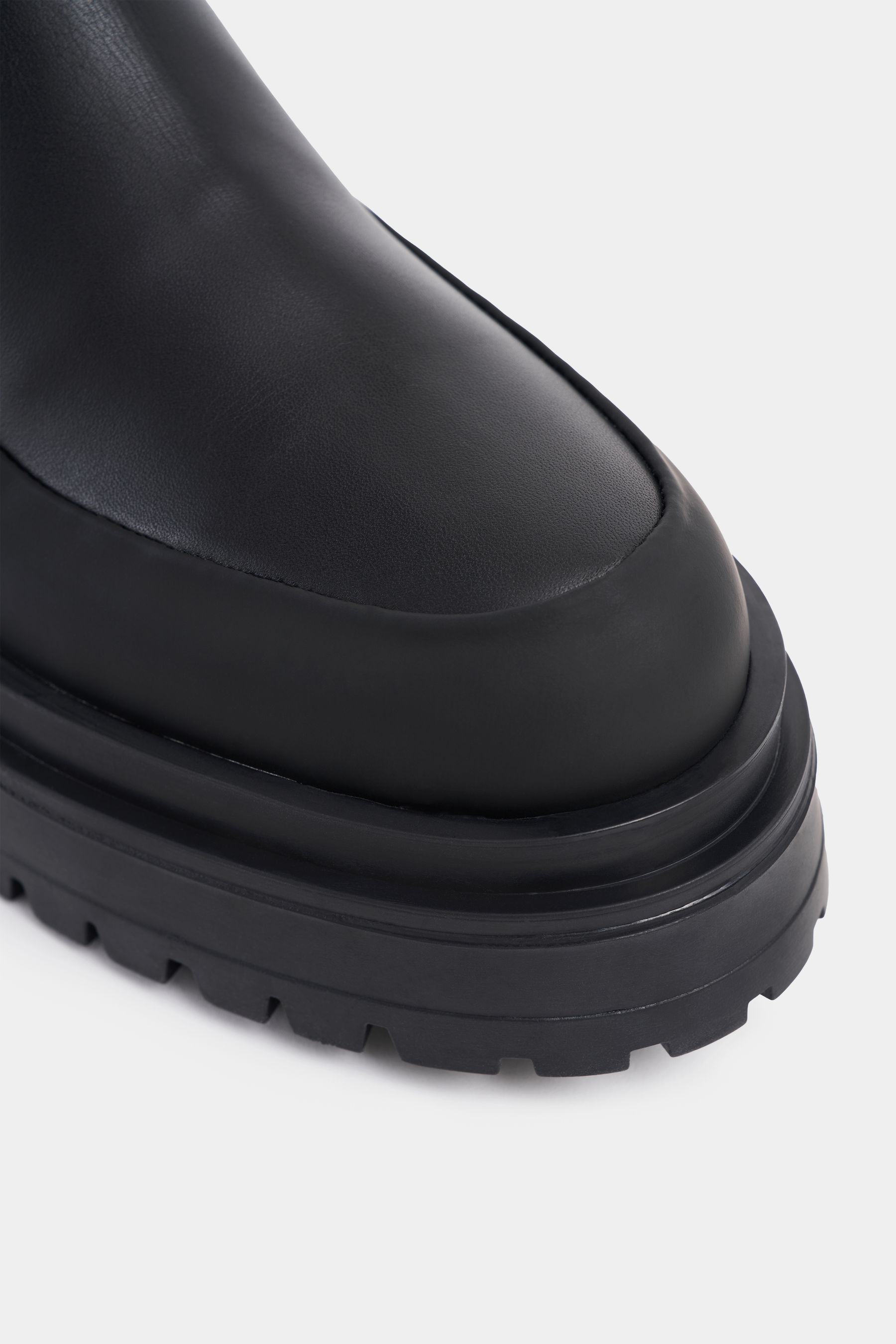 stutterheim high walker nubuck boots black footwear chelsea-boots