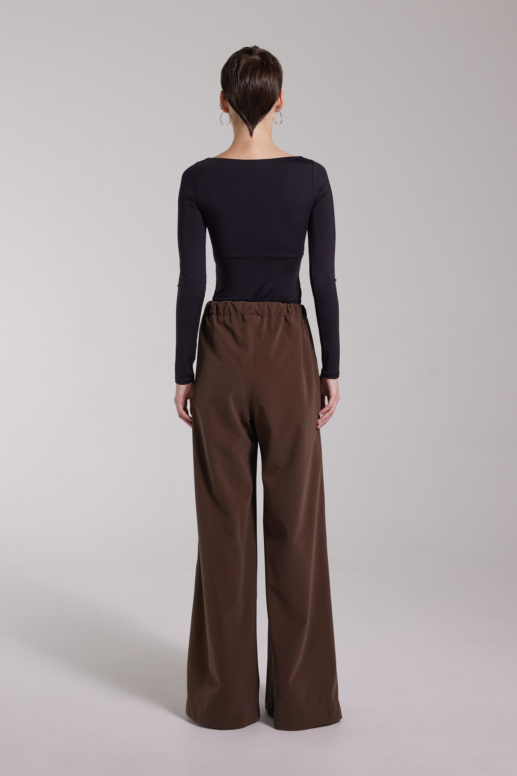 stutterheim karla trousers dark brown women bottoms