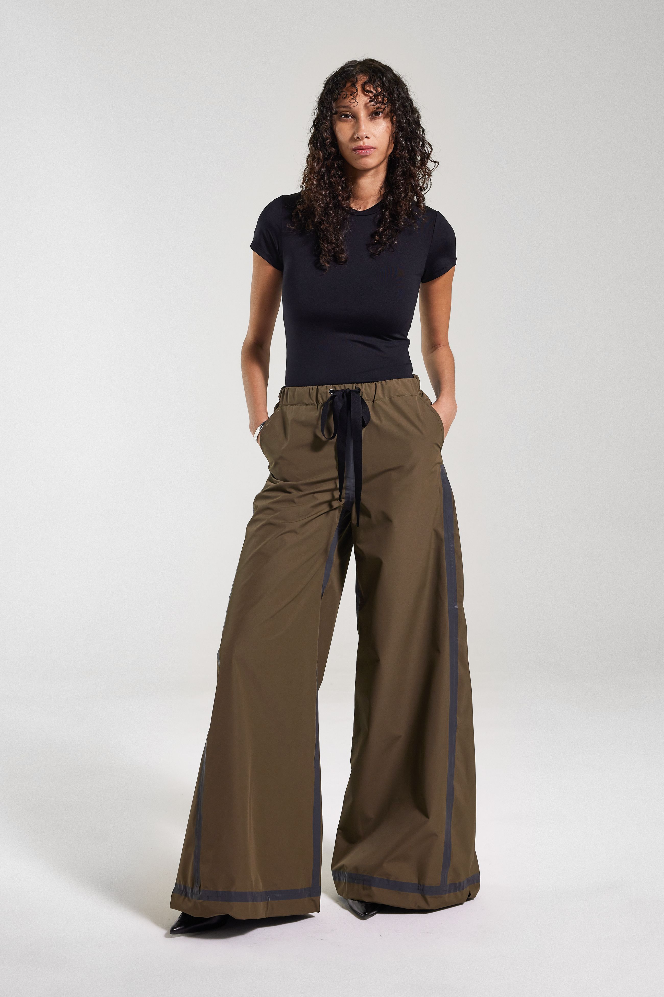 Stutterheim Karla Trousers Tape Matte Green In Green