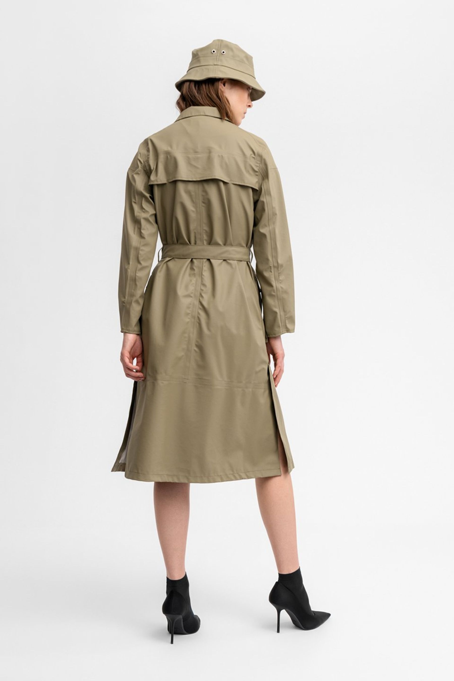 stutterheim kista lightweight trench coat aloe women jackets trench-coats