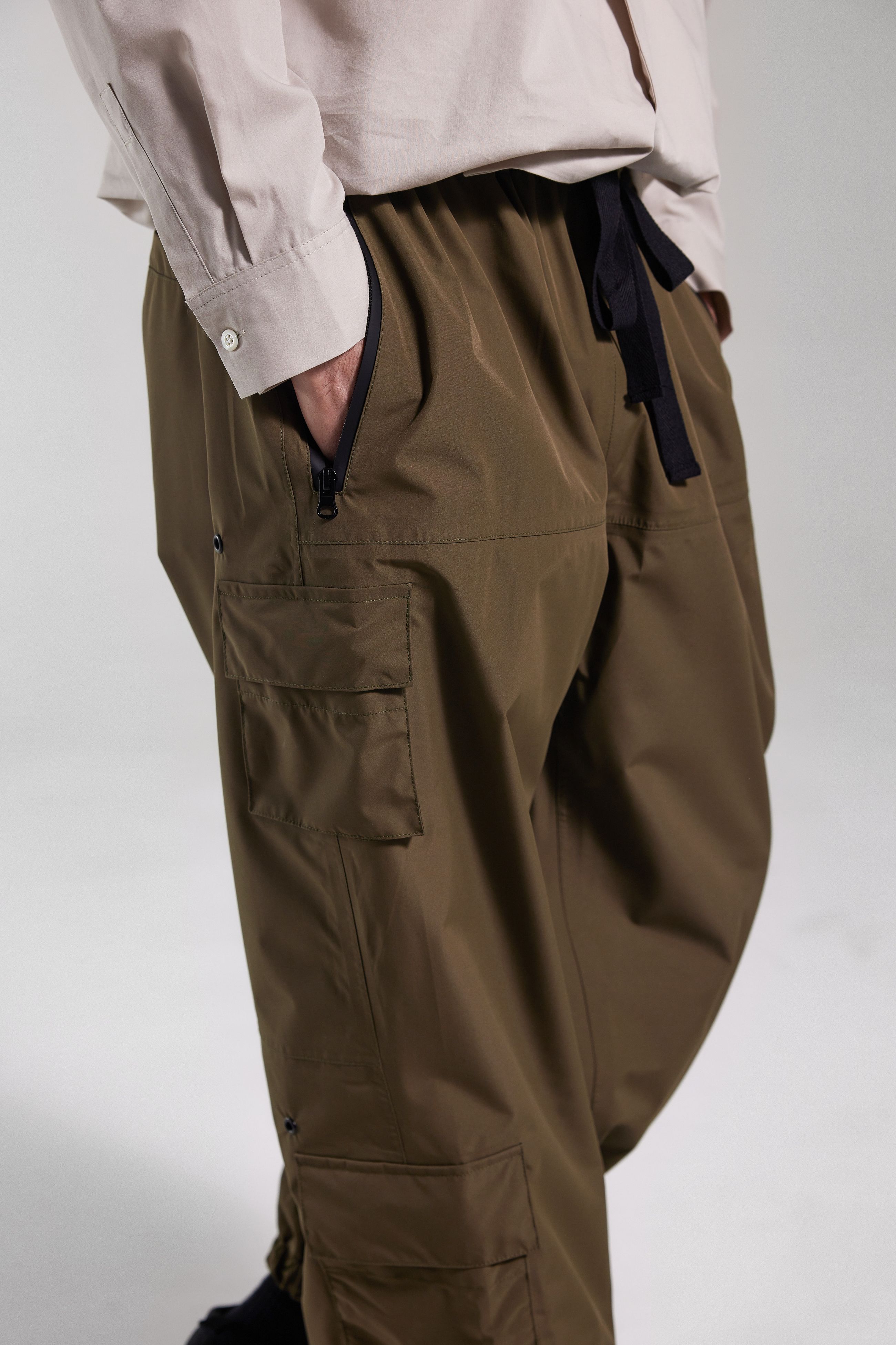 Stutterheim Kvala Lightweight Trousers In Green