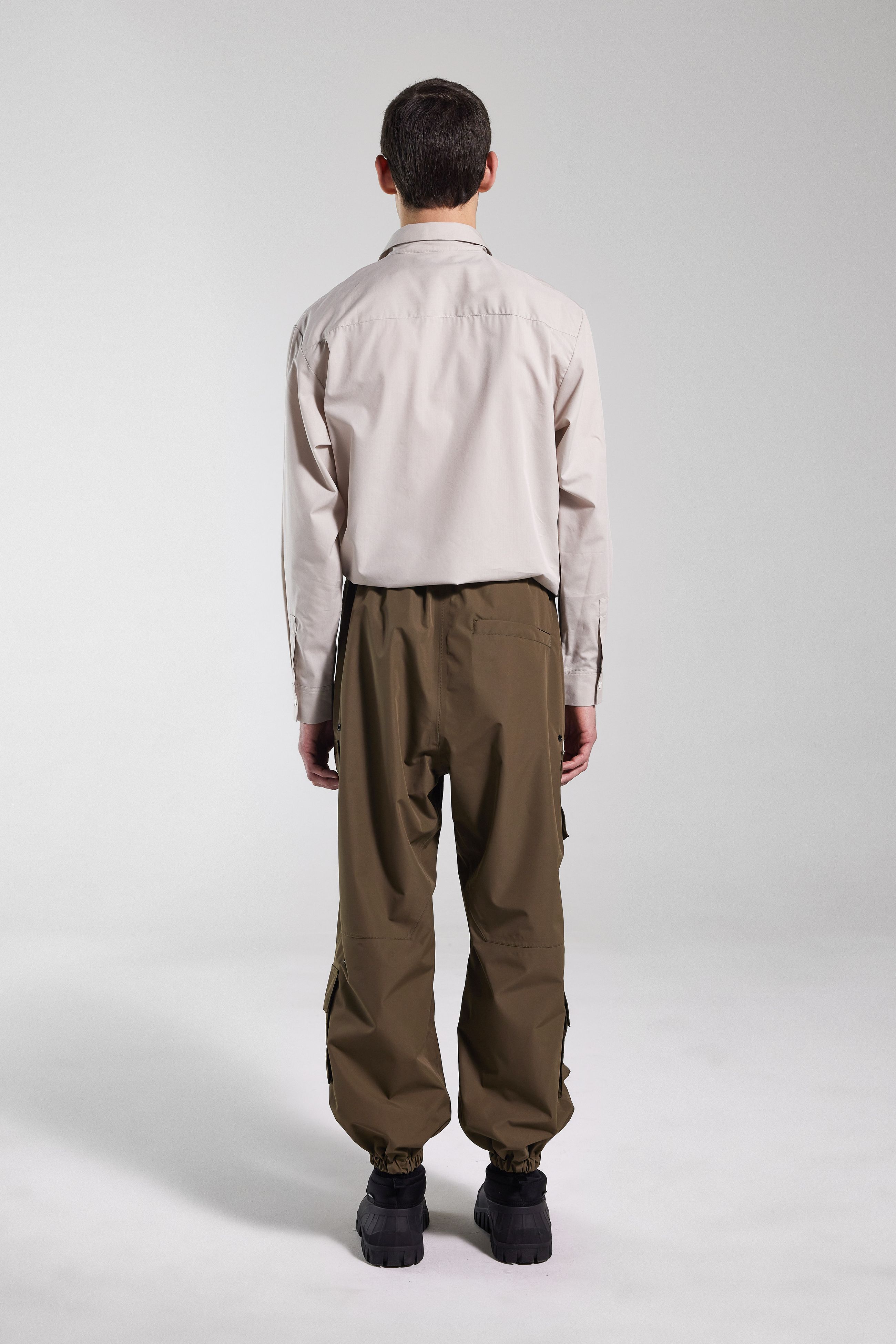 Stutterheim Kvala Lightweight Trousers In Green