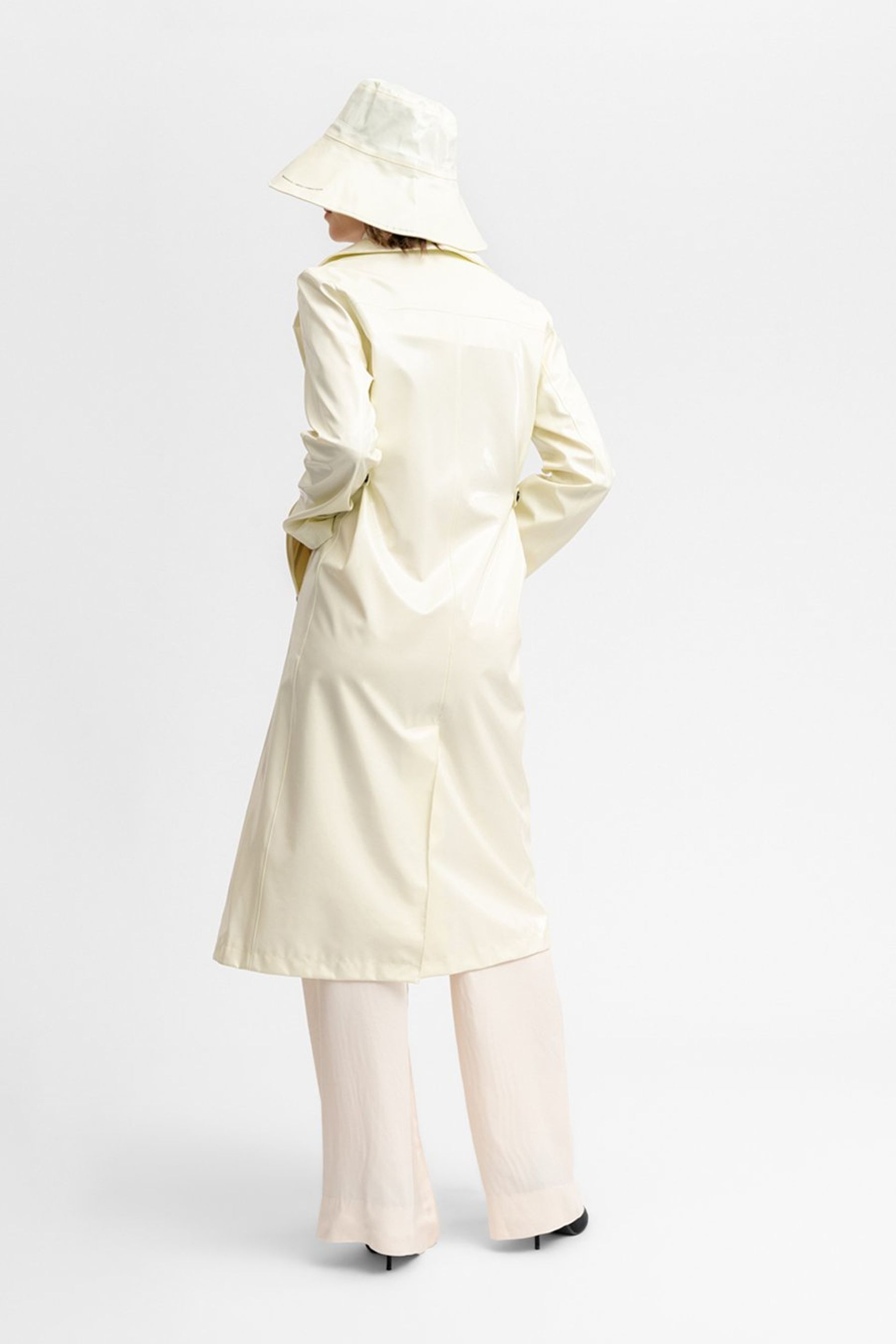 stutterheim mayfair opal coconut women jackets trench-coats