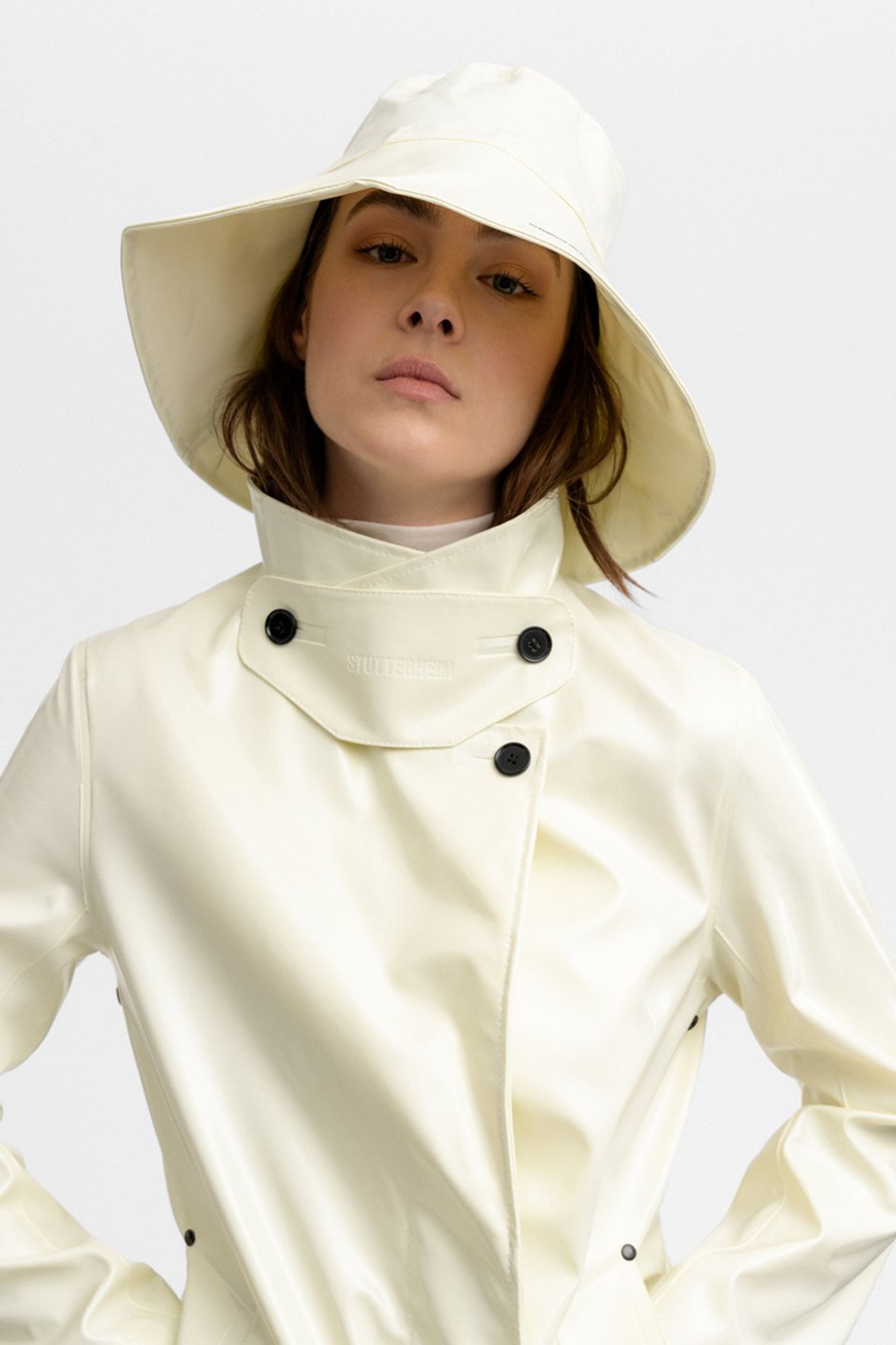 stutterheim mayfair opal coconut women jackets trench-coats