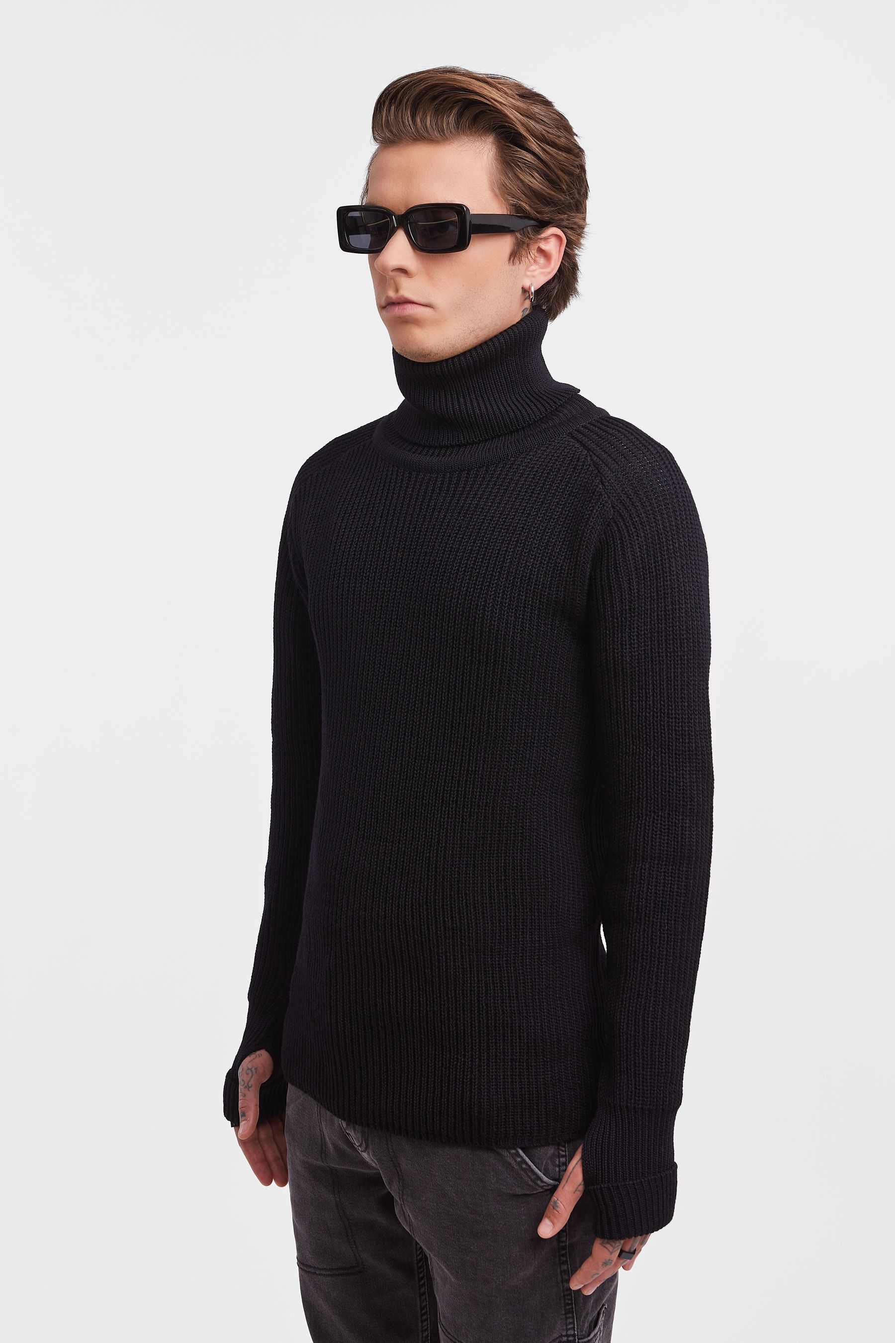 stutterheim original roller sweater black men knitwear