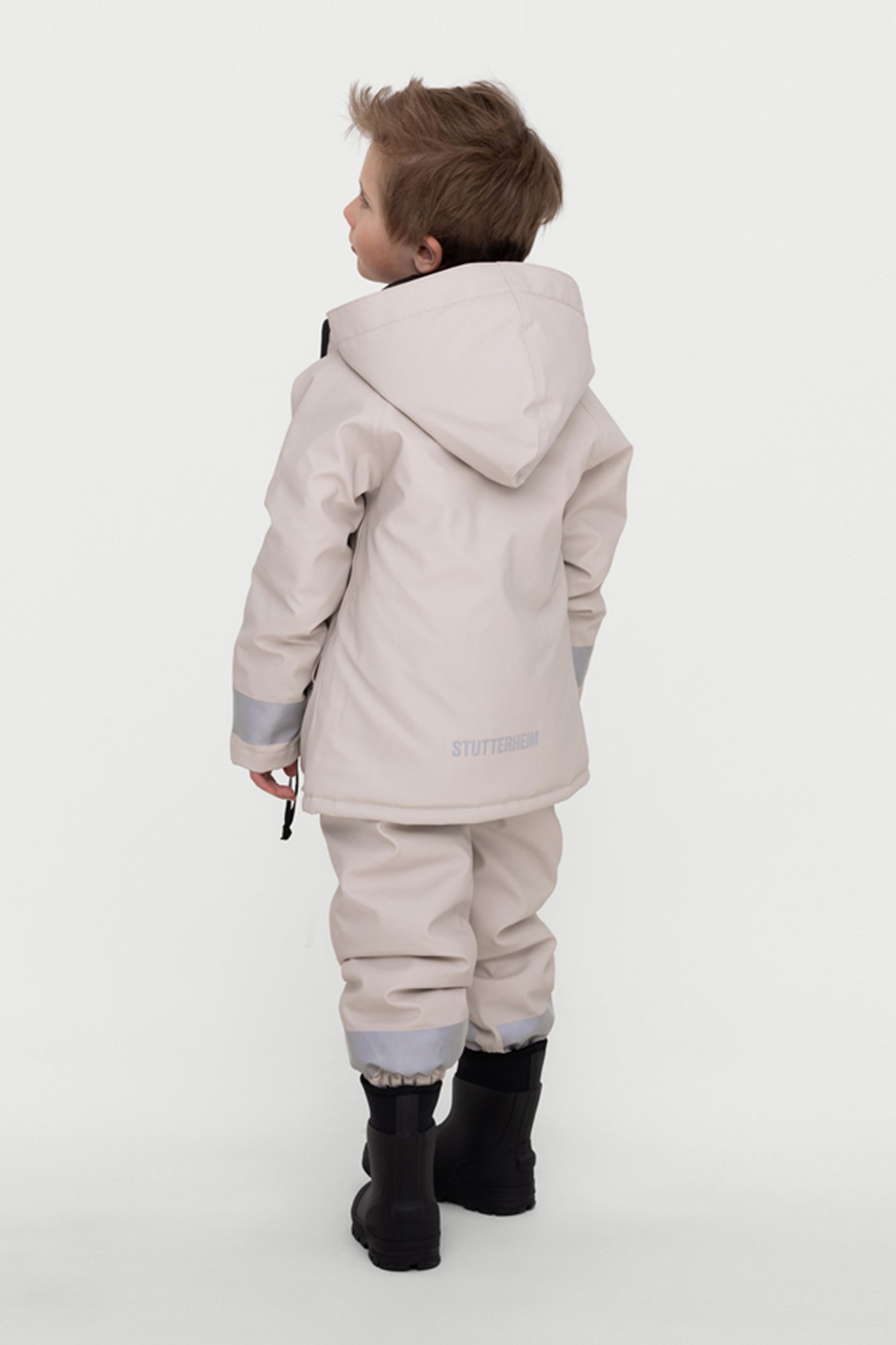 stutterheim mini winter kids raincoat light sand jackets