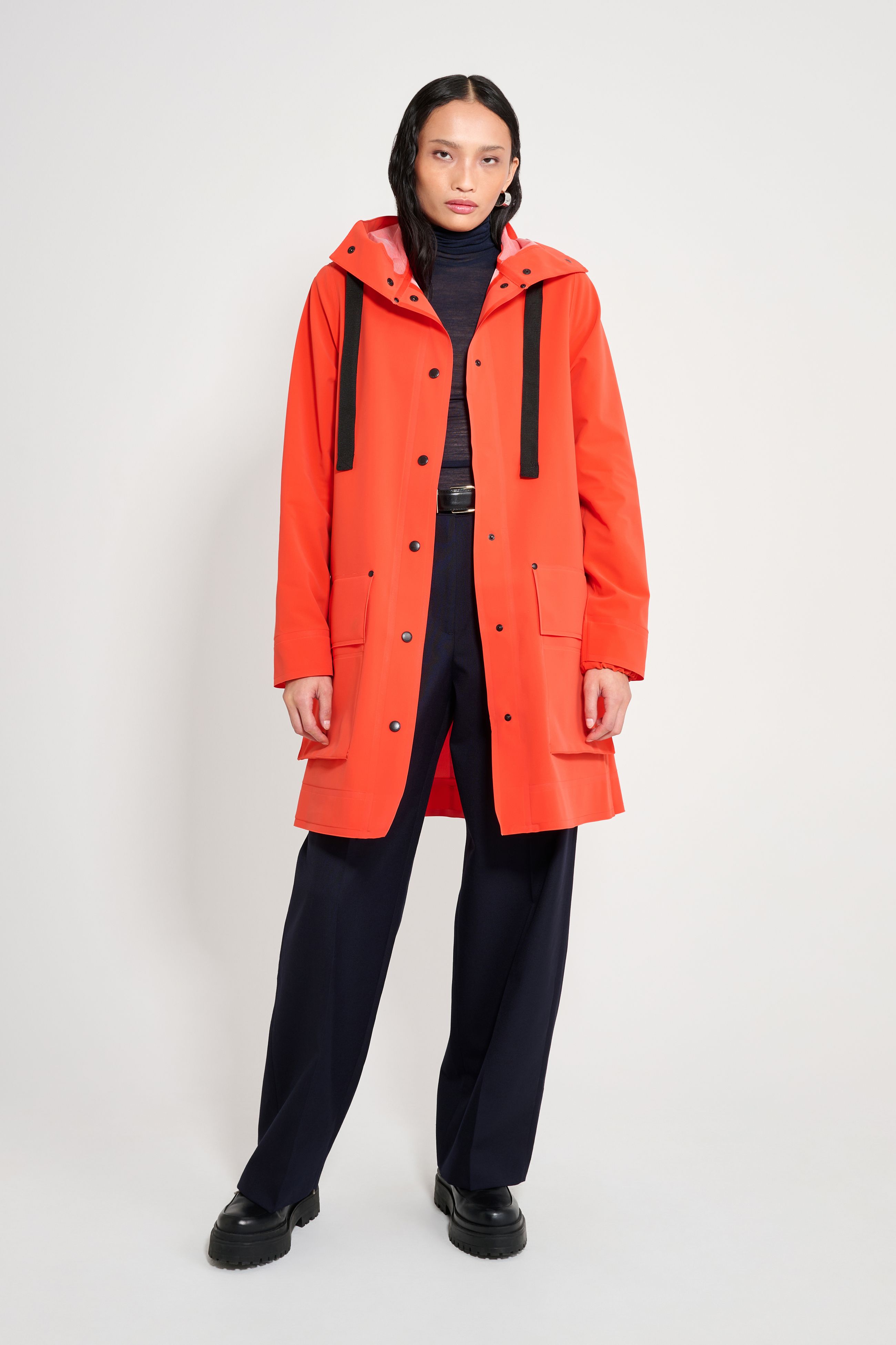stutterheim mosebacke 15 raincoat fade red women jackets raincoats