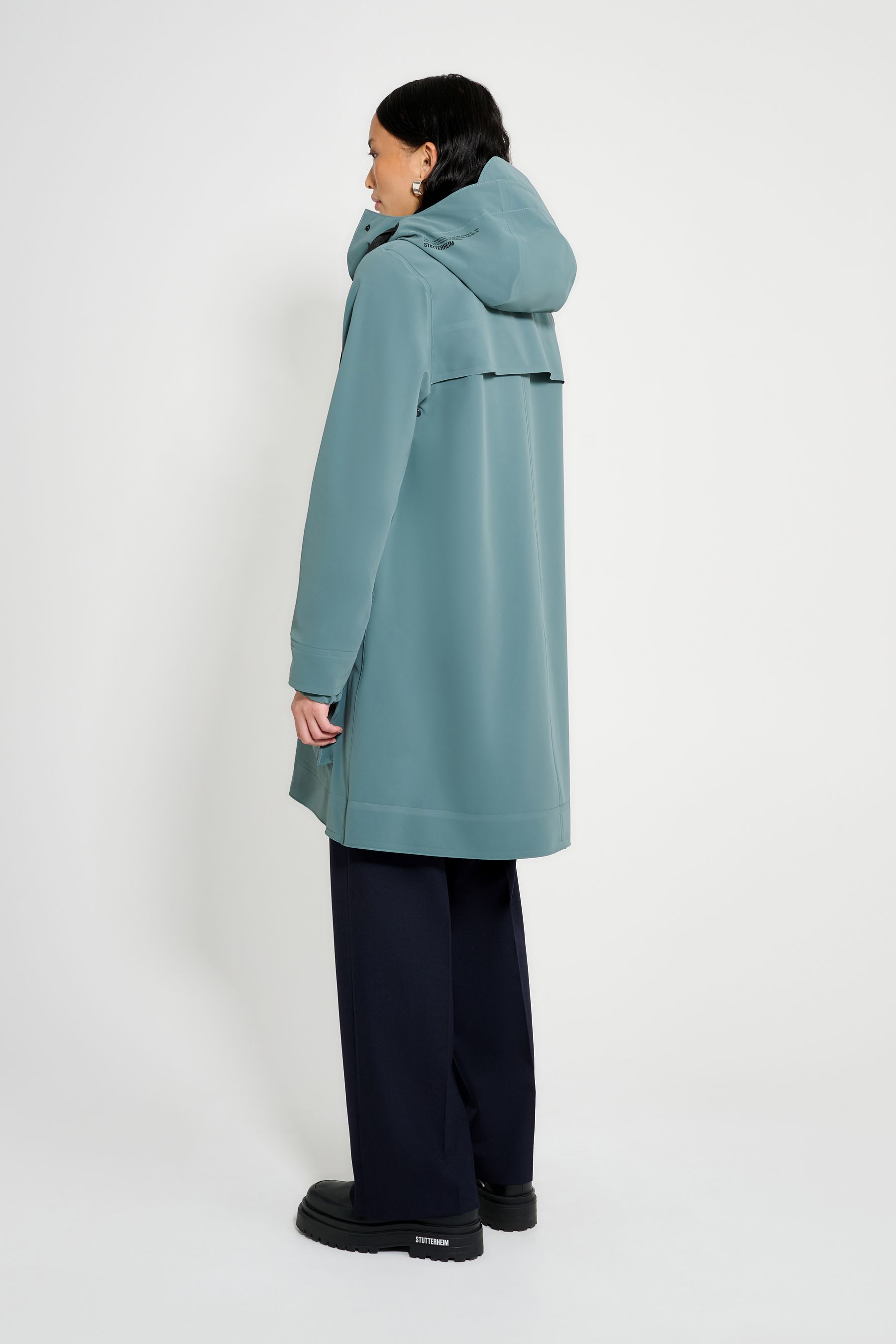 stutterheim mosebacke 15 raincoat moon rock women jackets raincoats