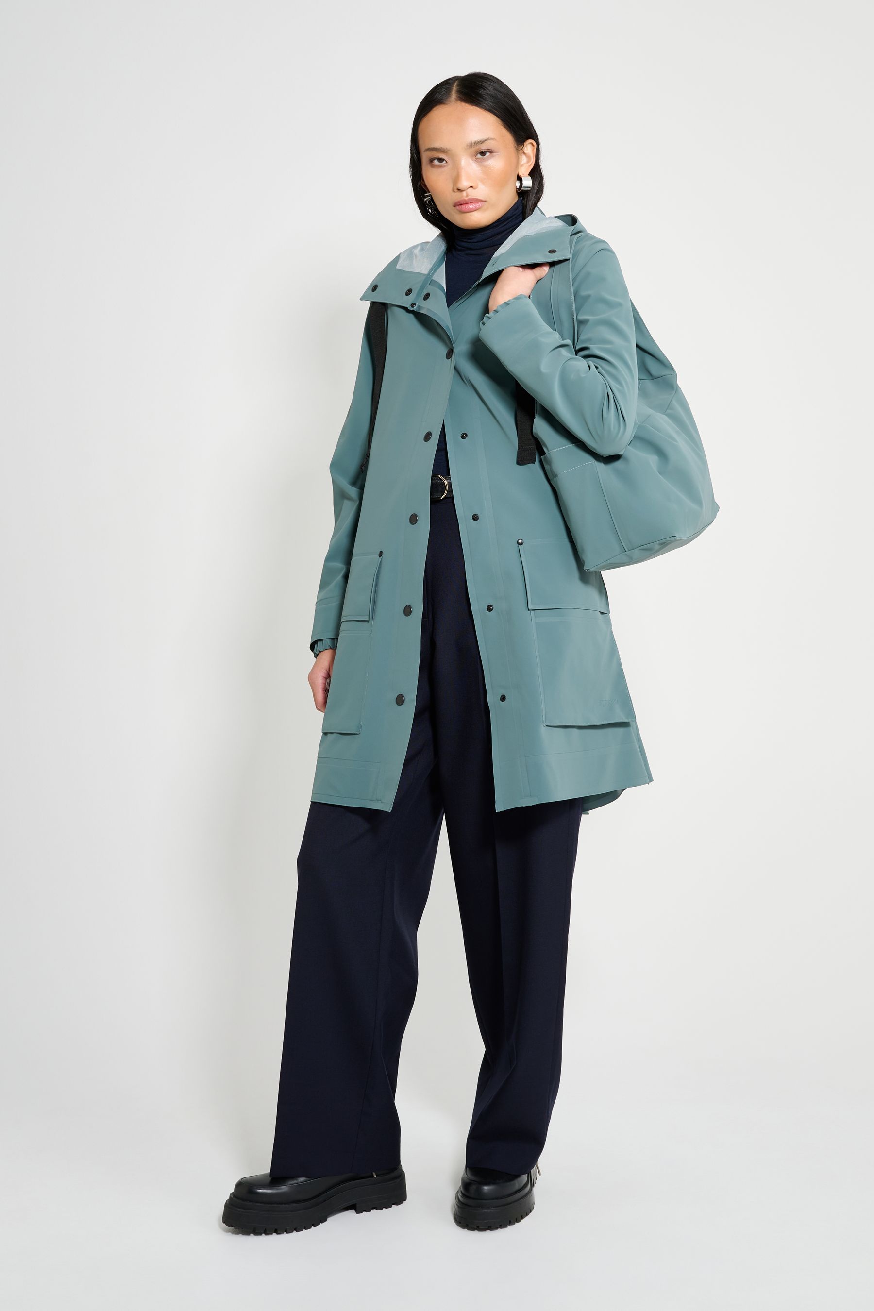 stutterheim mosebacke 15 raincoat moon rock women jackets raincoats