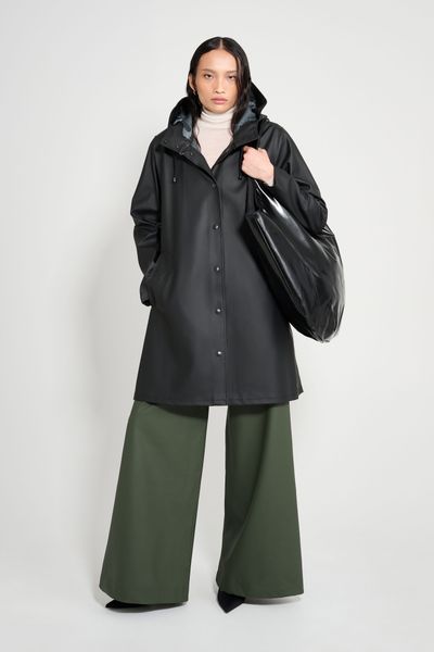 Black Raincoat for Women - Mosebacke | STUTTERHEIM US