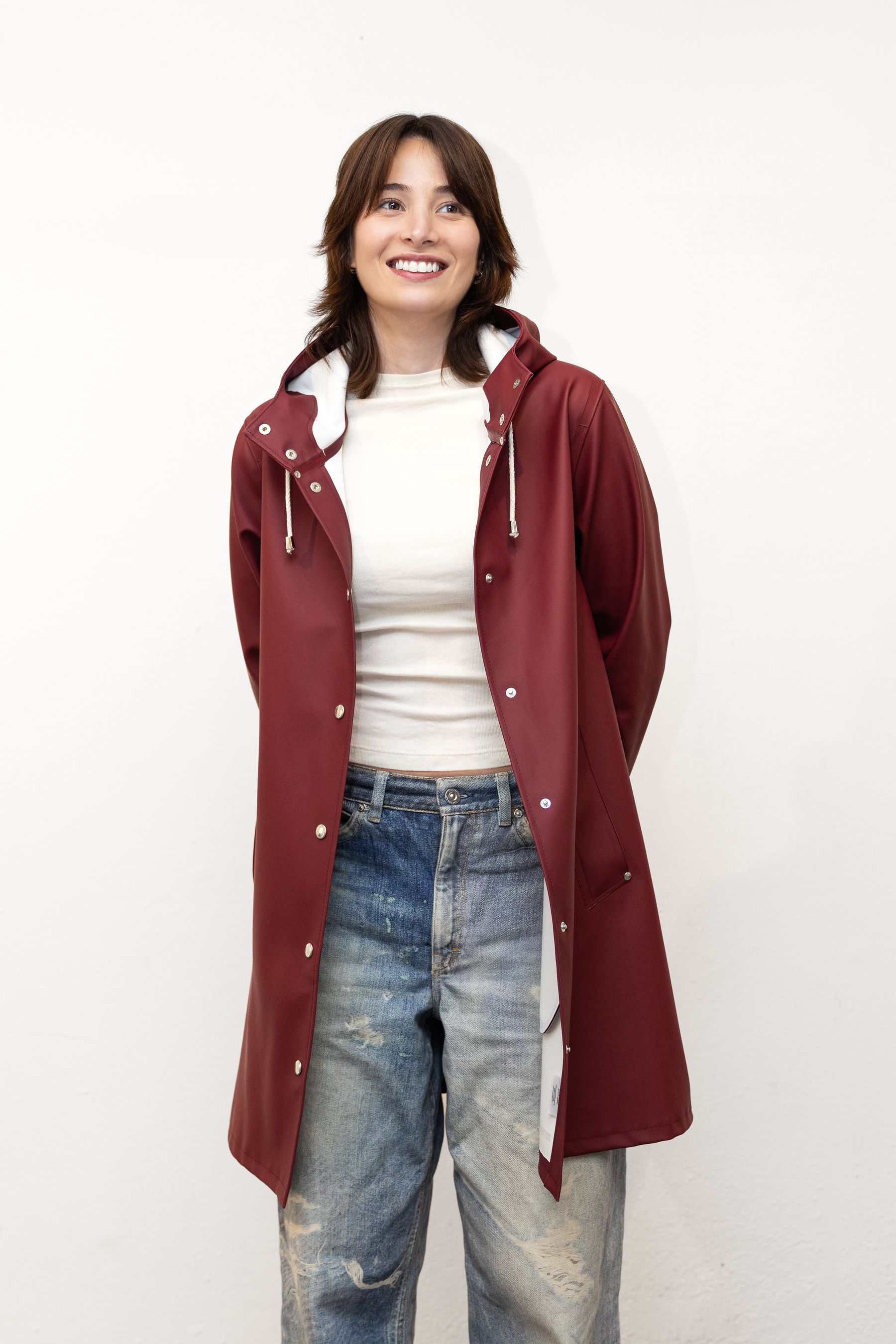 stutterheim mosebacke raincoat burgundy spring-pop-up-colours