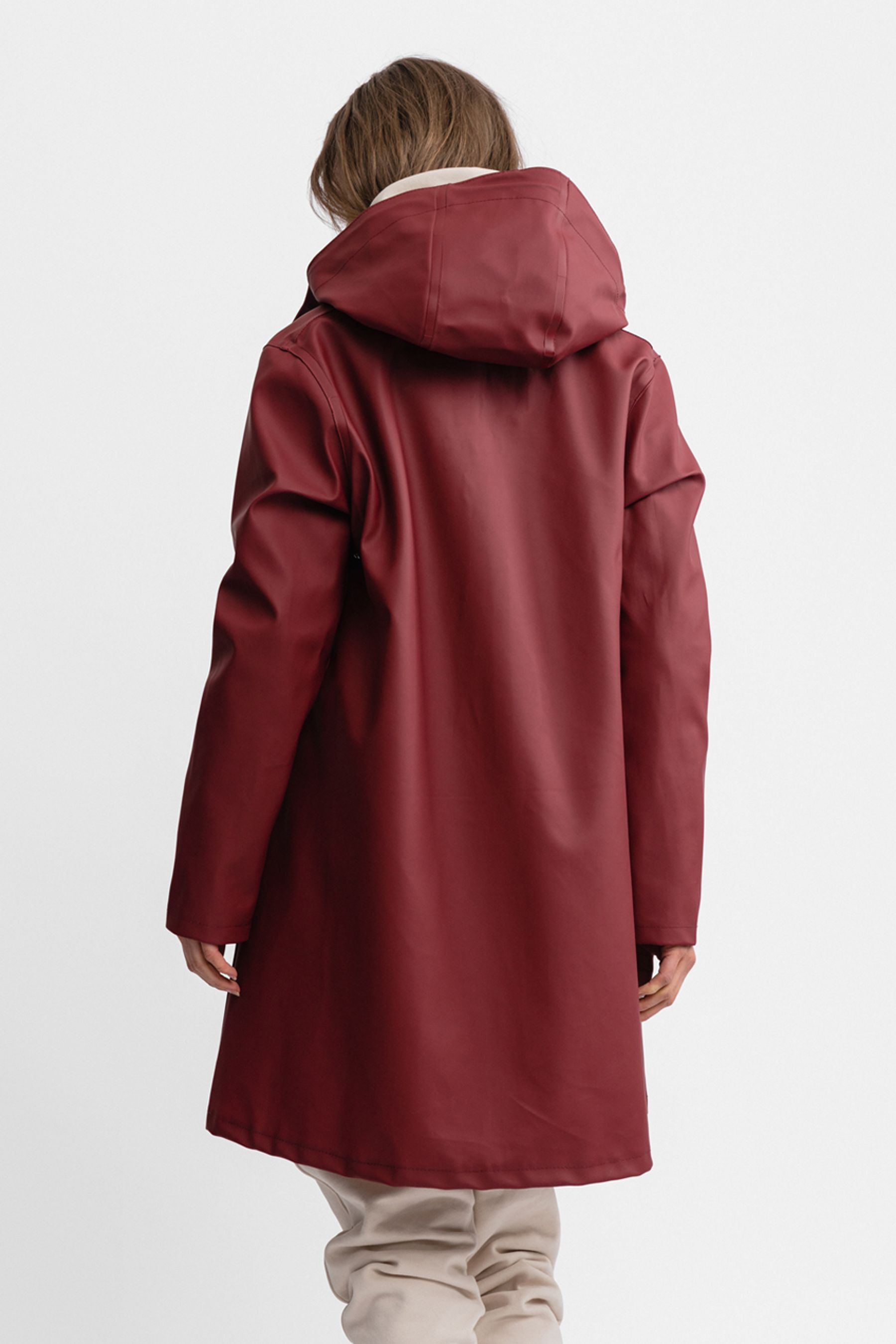 stutterheim mosebacke raincoat burgundy women jackets raincoats