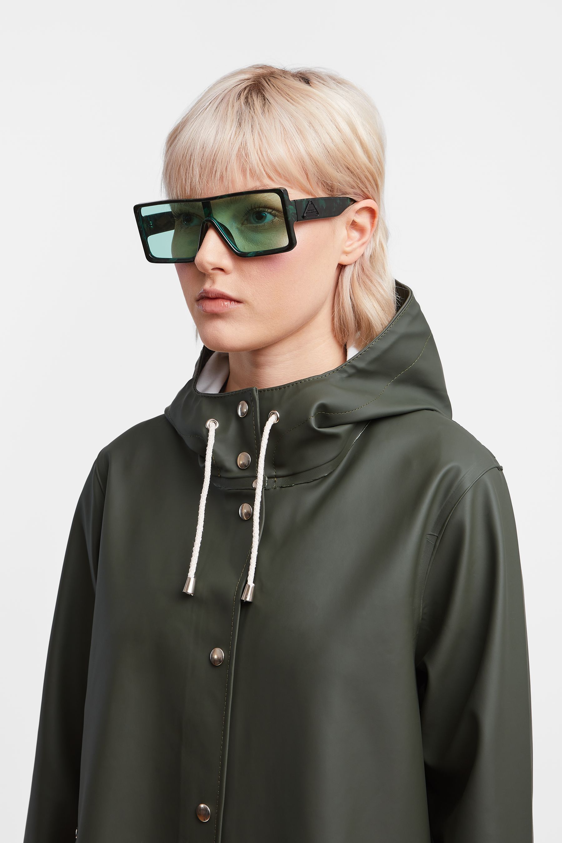 stutterheim mosebacke raincoat green women jackets raincoats