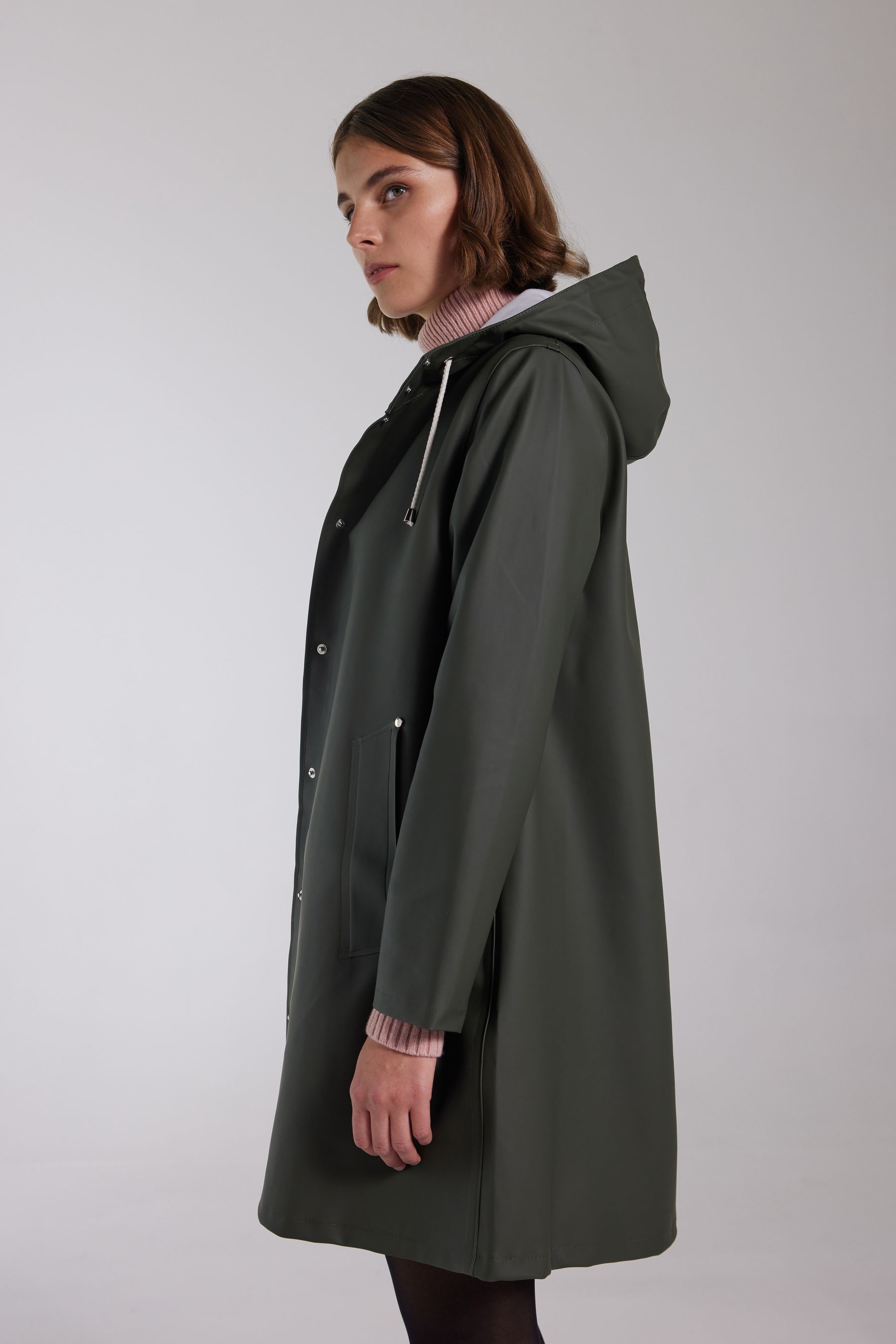 stutterheim mosebacke raincoat green women jackets raincoats