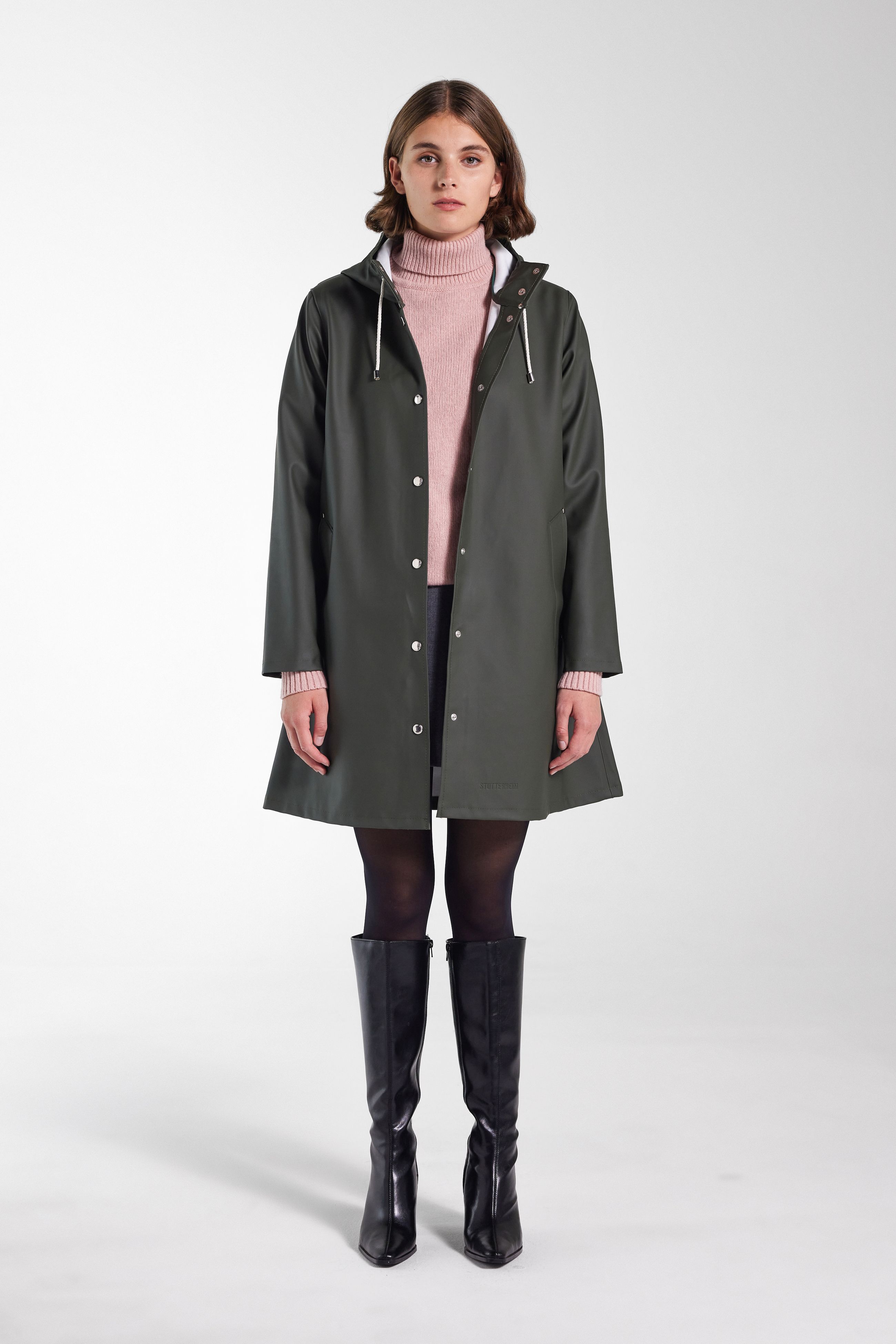 stutterheim mosebacke raincoat green women jackets raincoats