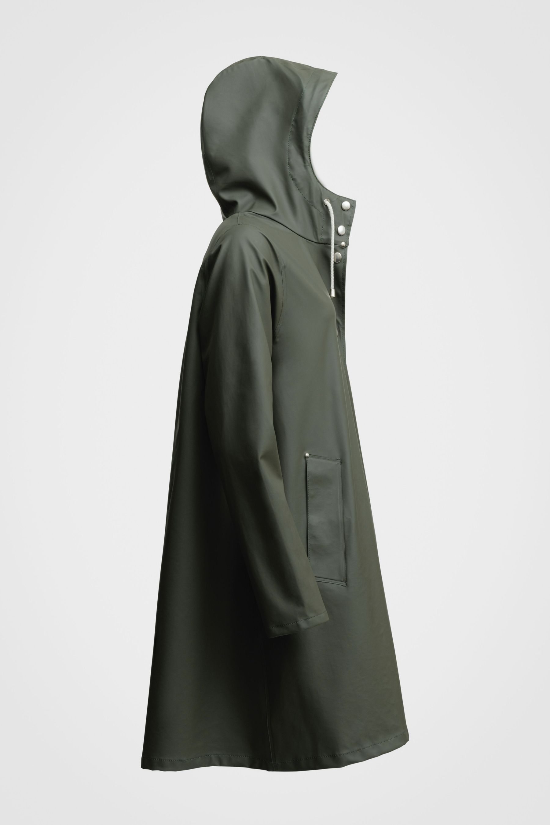 stutterheim mosebacke lightweight raincoat green women jackets raincoats