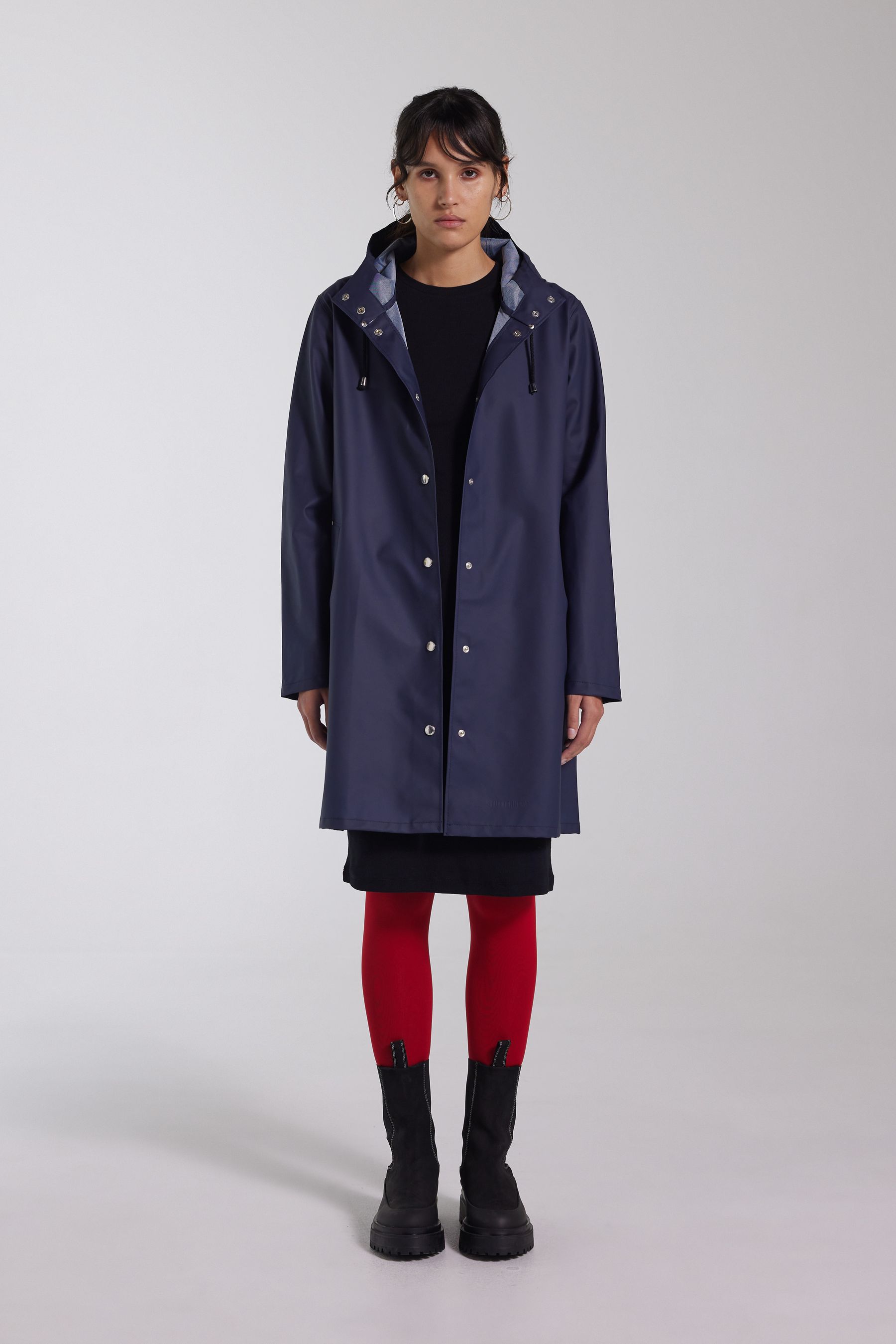 stutterheim mosebacke lightweight raincoat navy women jackets raincoats