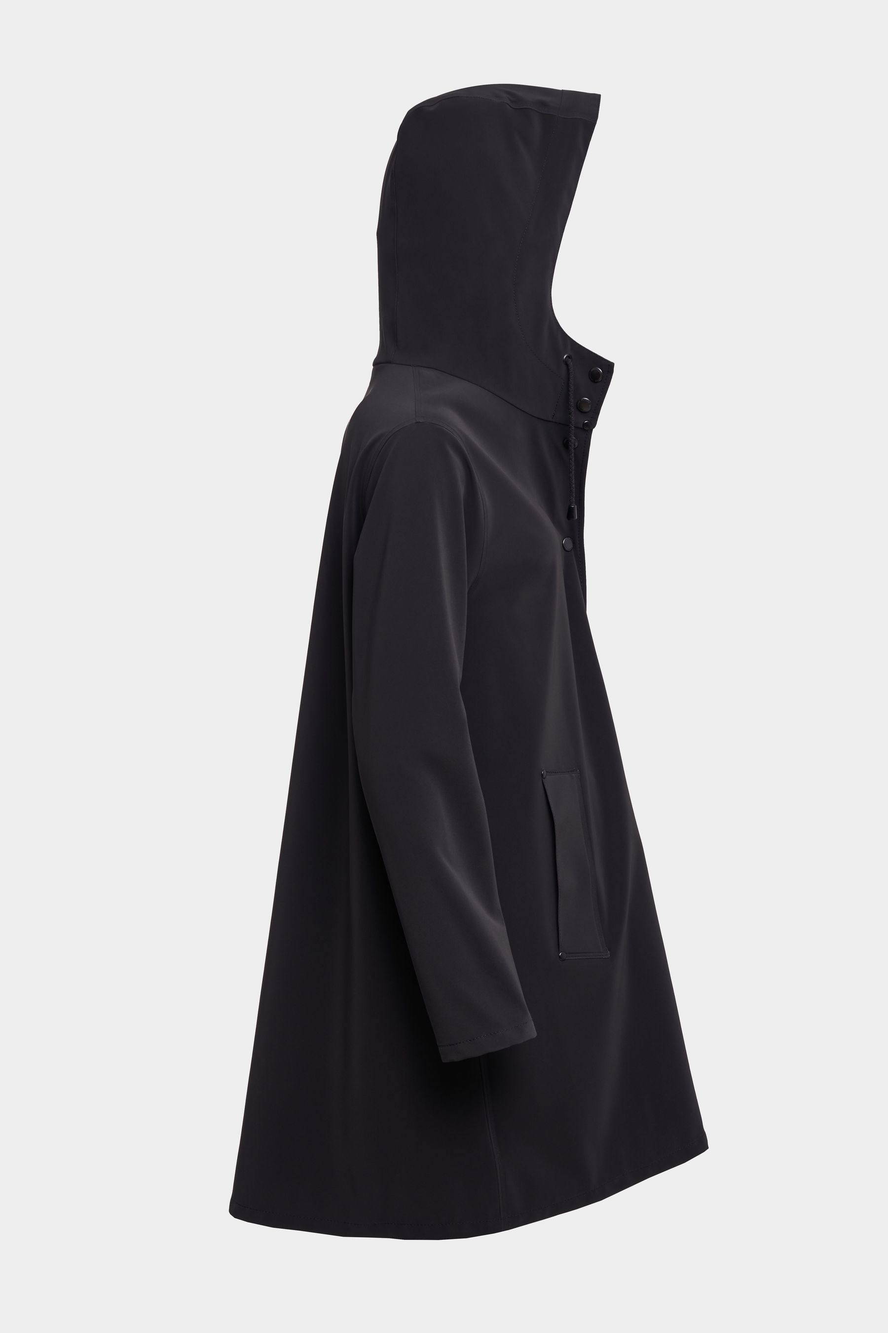 stutterheim mosebacke lightweight matte raincoat black women jackets raincoats
