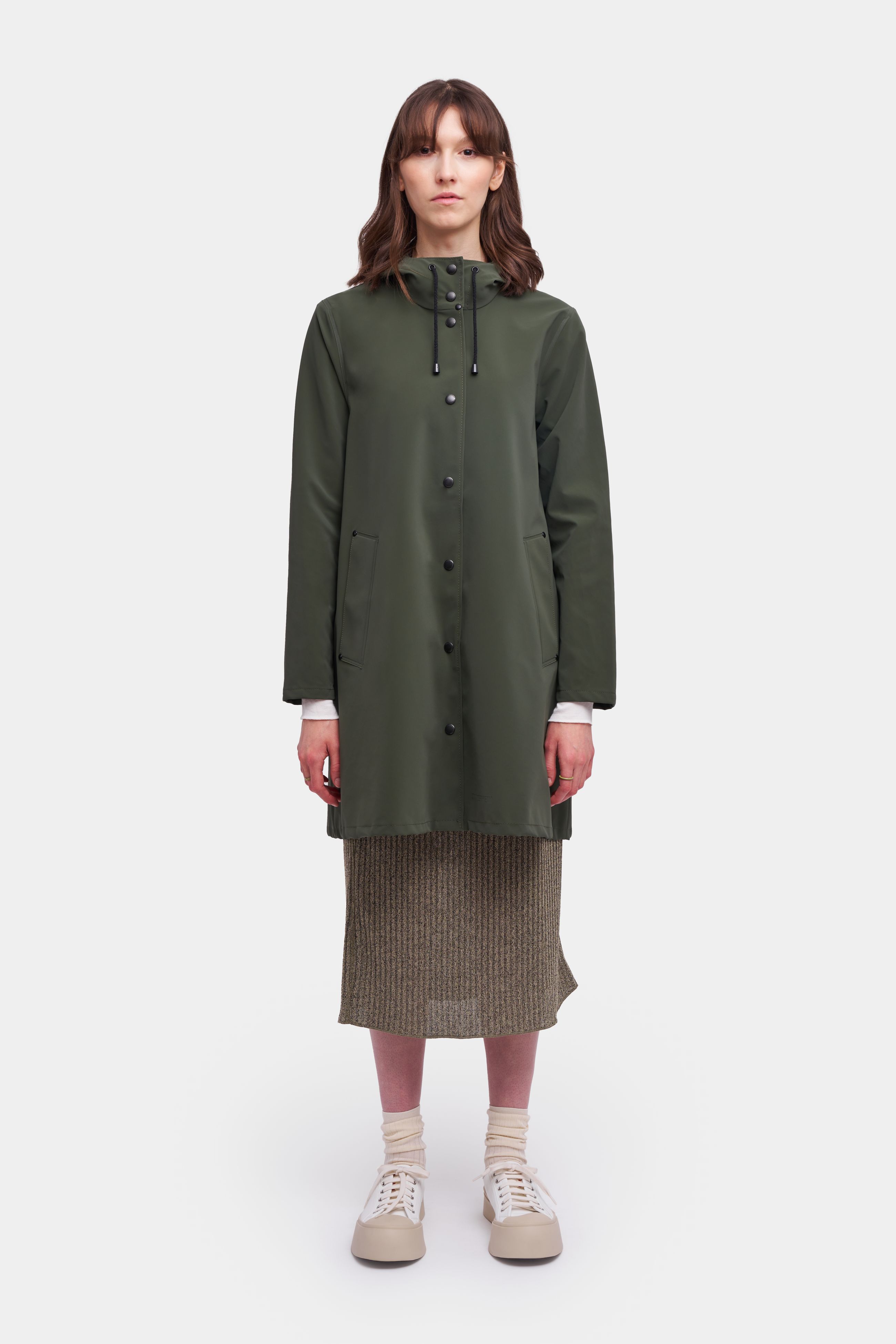 stutterheim mosebacke lightweight matte raincoat dark green women jackets raincoats