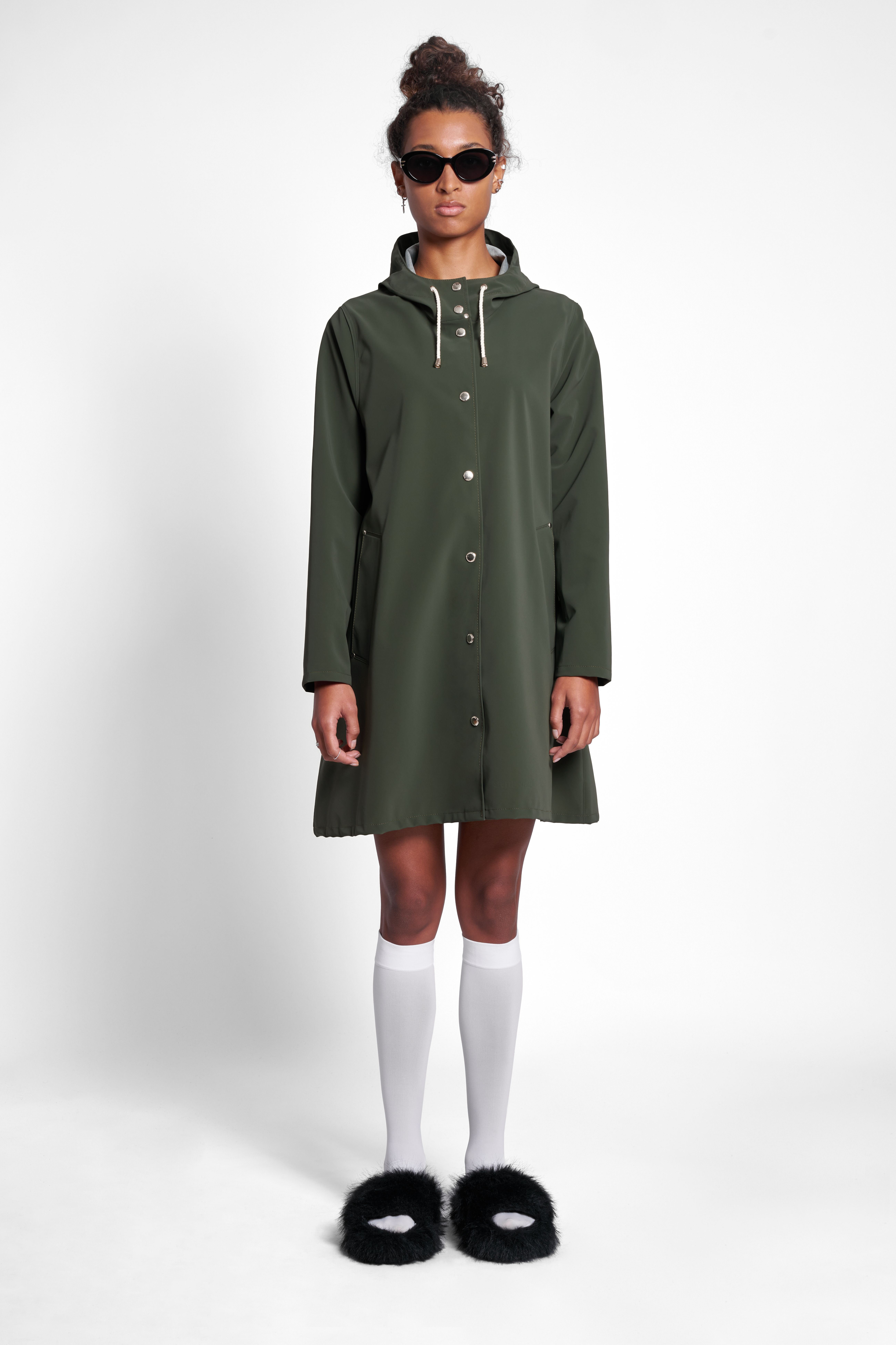 Mosebacke Lightweight Matte Raincoat Green | STUTTERHEIM US