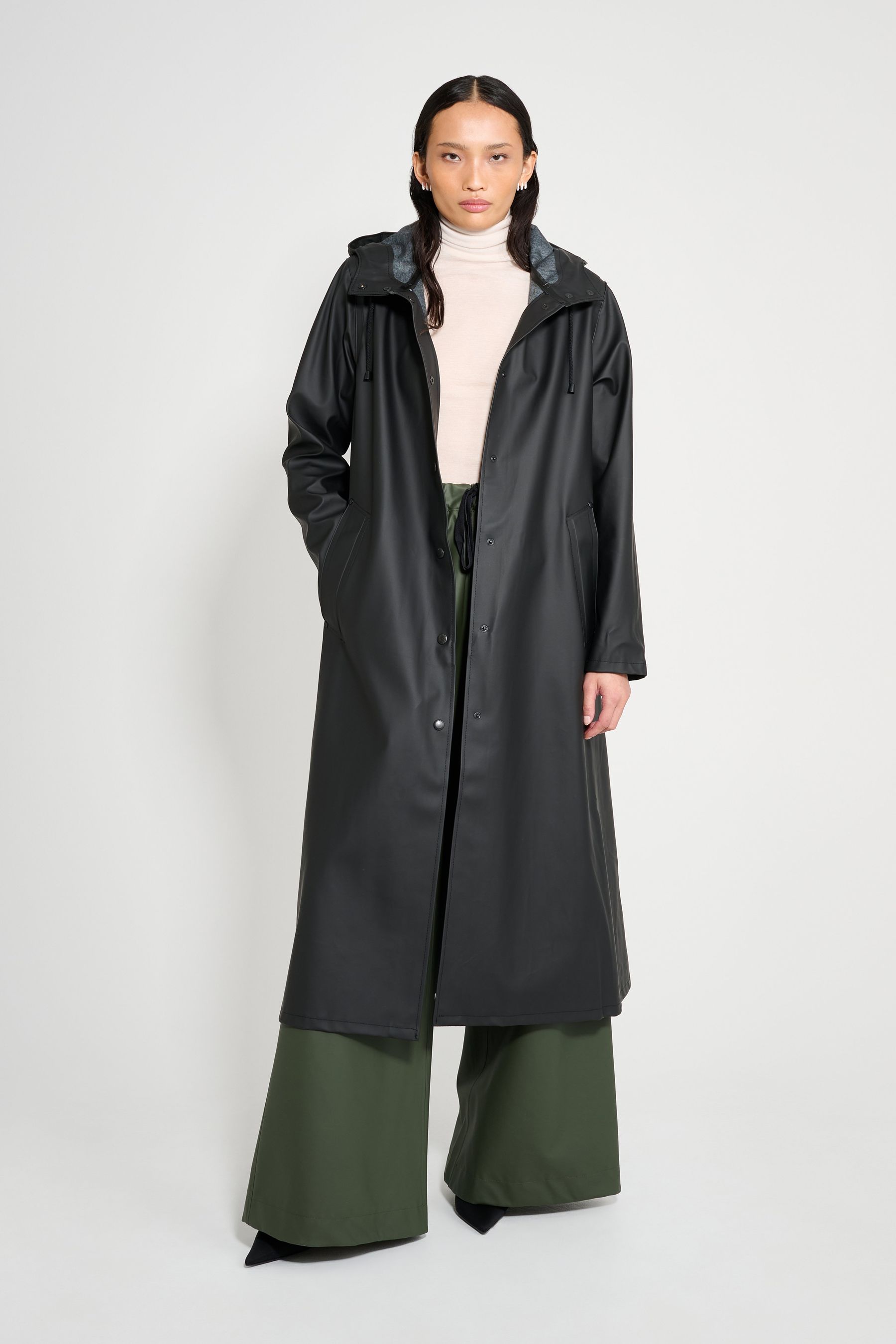 stutterheim mosebacke long raincoat black women jackets raincoats