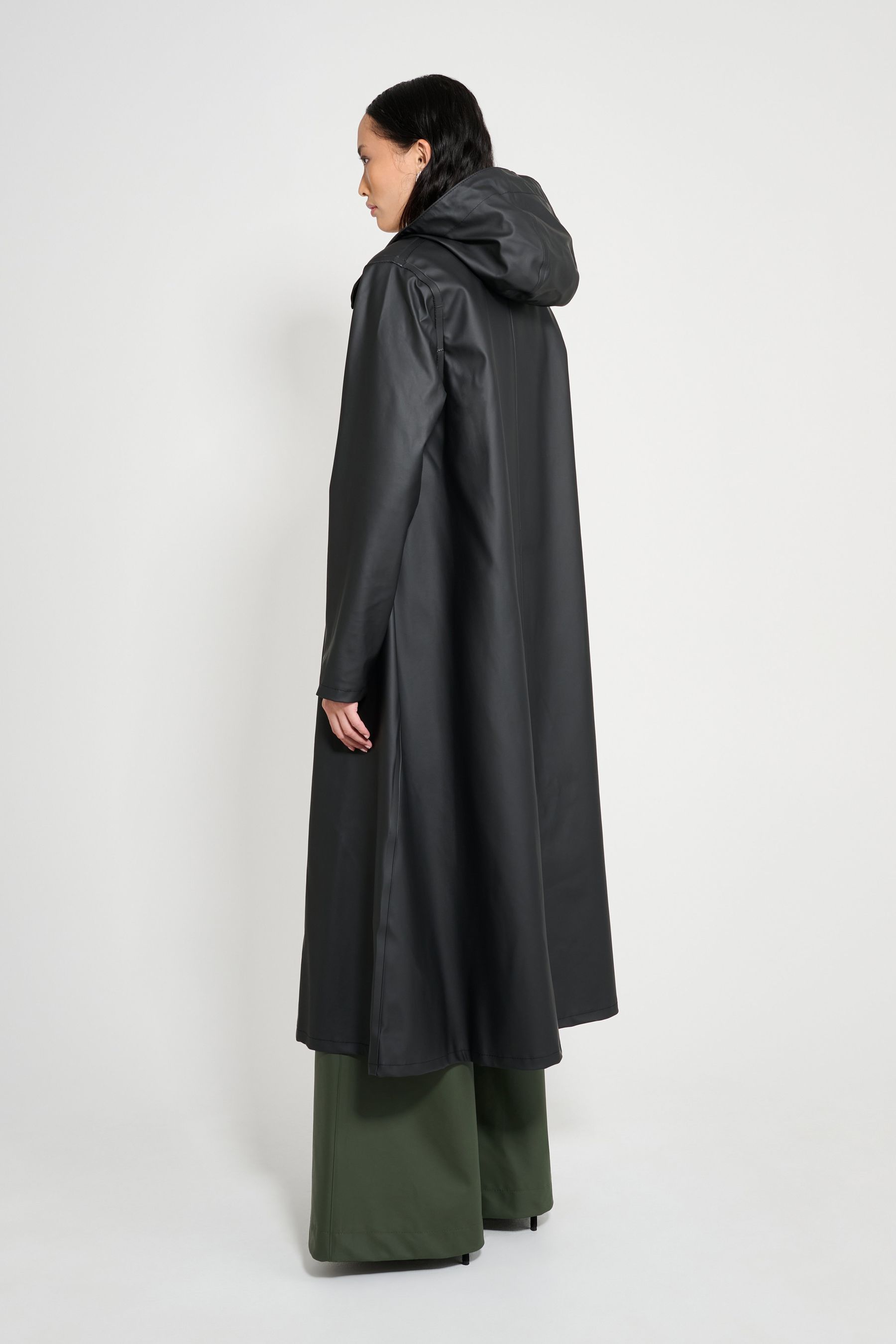 stutterheim mosebacke long raincoat black women jackets raincoats