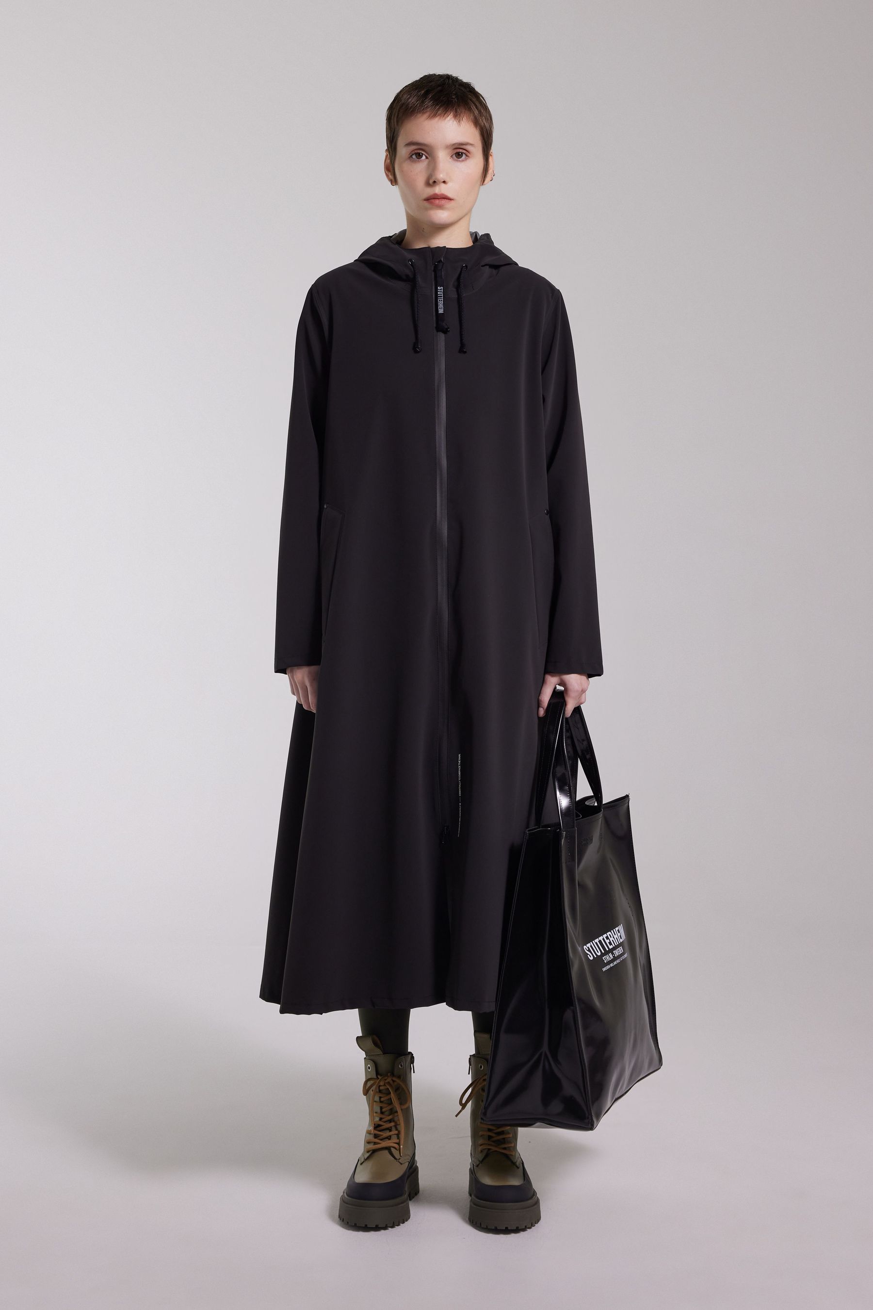 stutterheim mosebacke long matte zip raincoat black women jackets raincoats