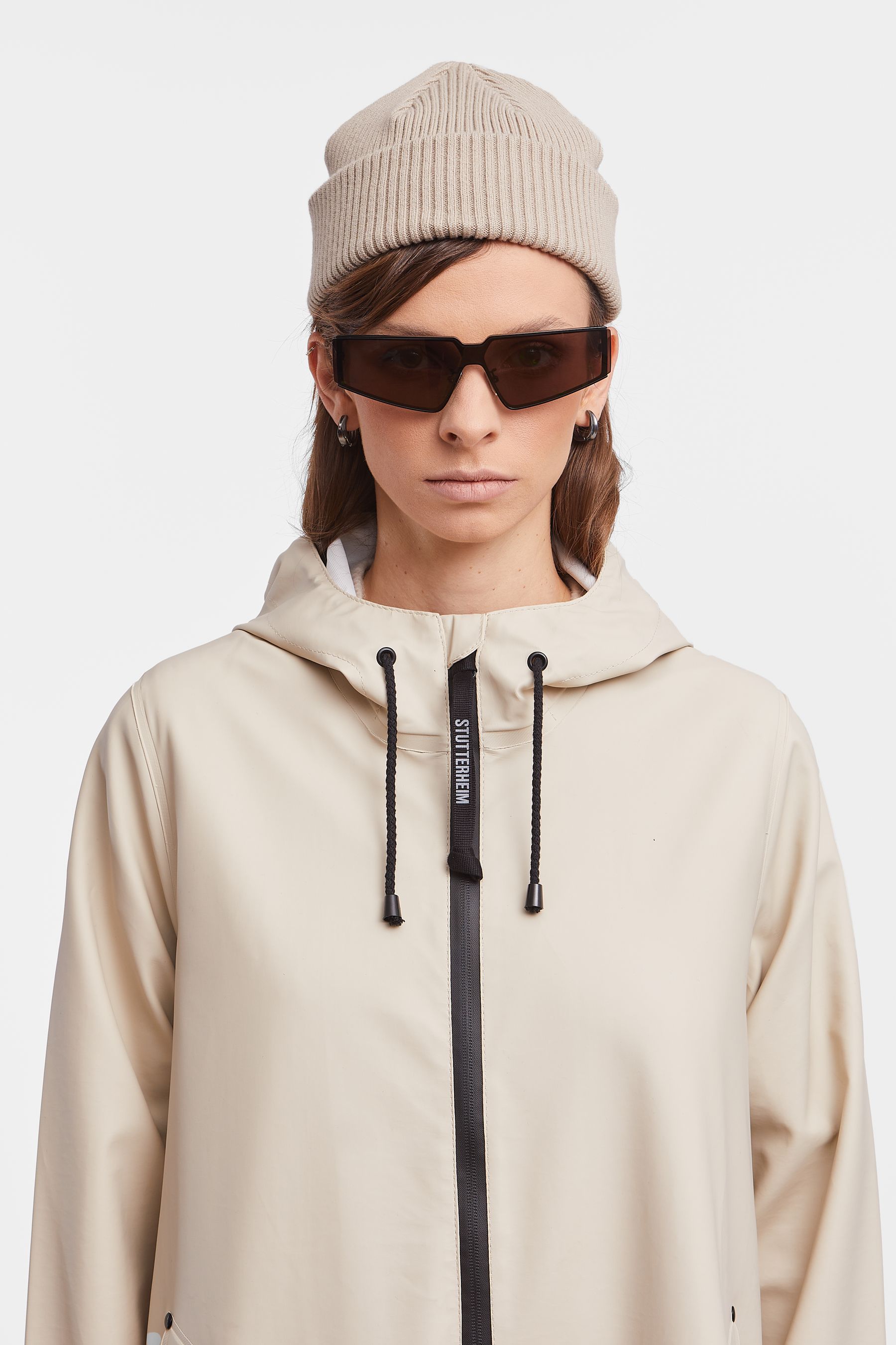 stutterheim mosebacke long lightweight zip raincoat oyster women jackets raincoats