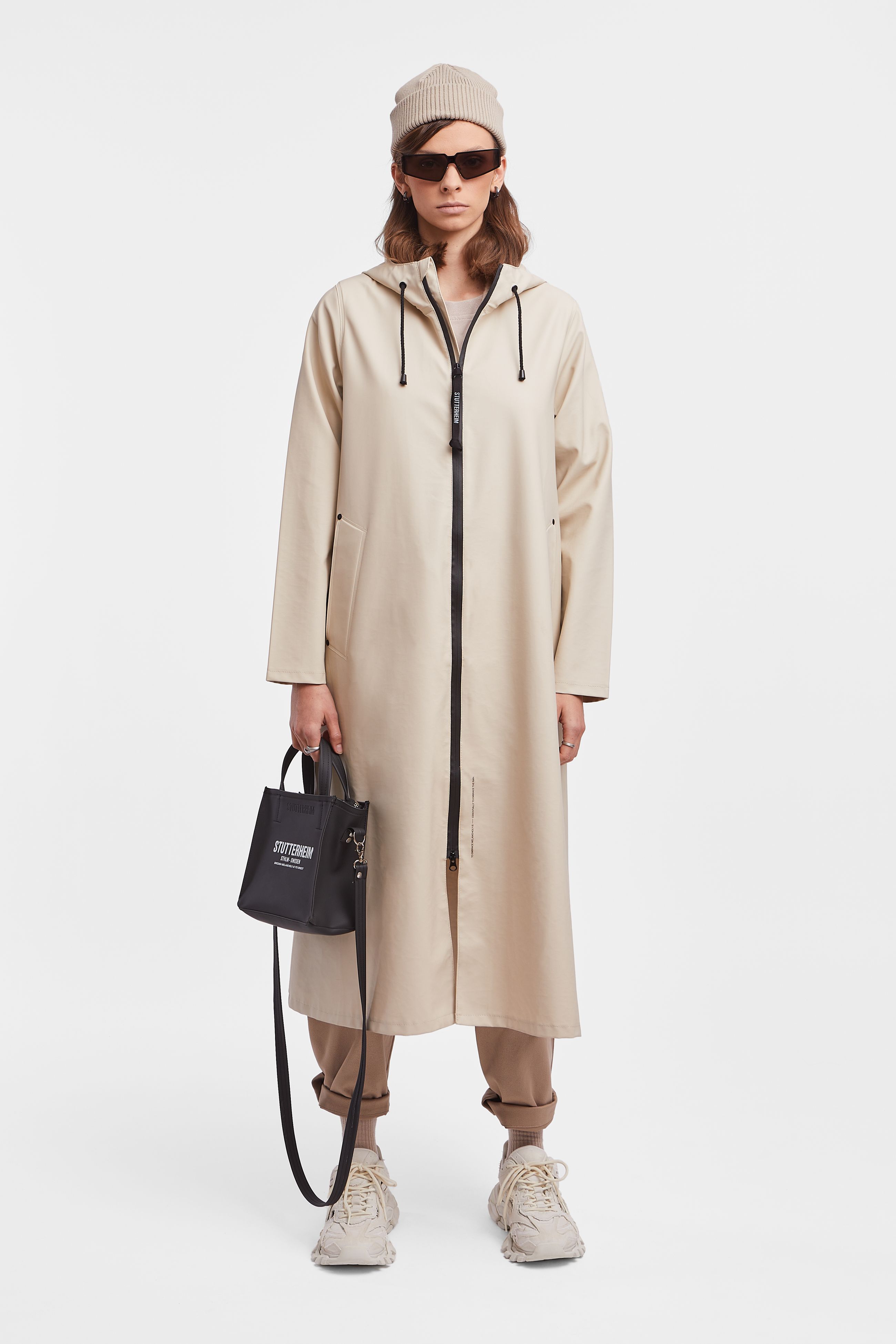 stutterheim mosebacke long lightweight zip raincoat oyster women jackets raincoats