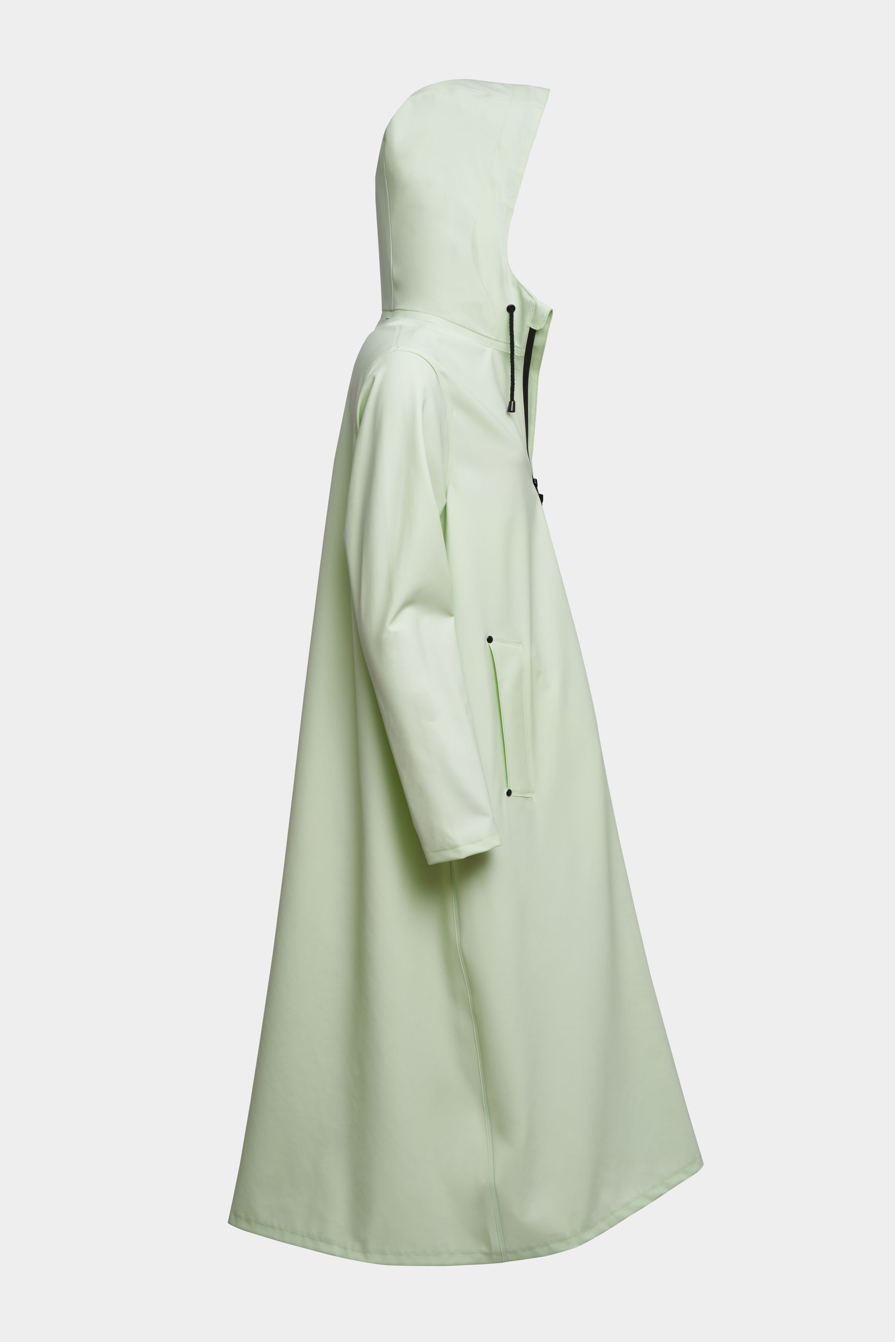 stutterheim mosebacke long zip raincoat seafoam green women jackets long-raincoats