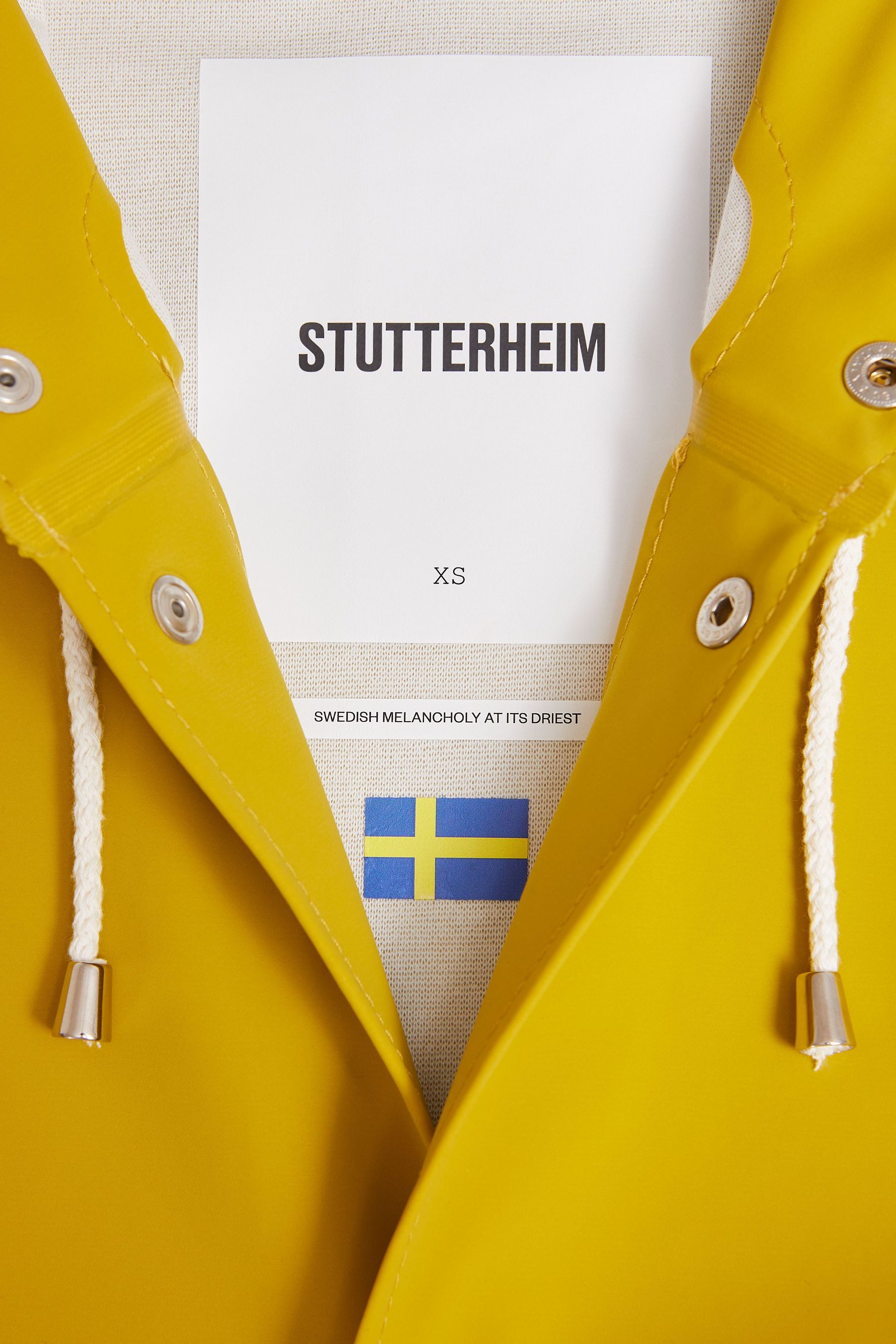 stutterheim mosebacke long matte print raincoat gold women jackets raincoats