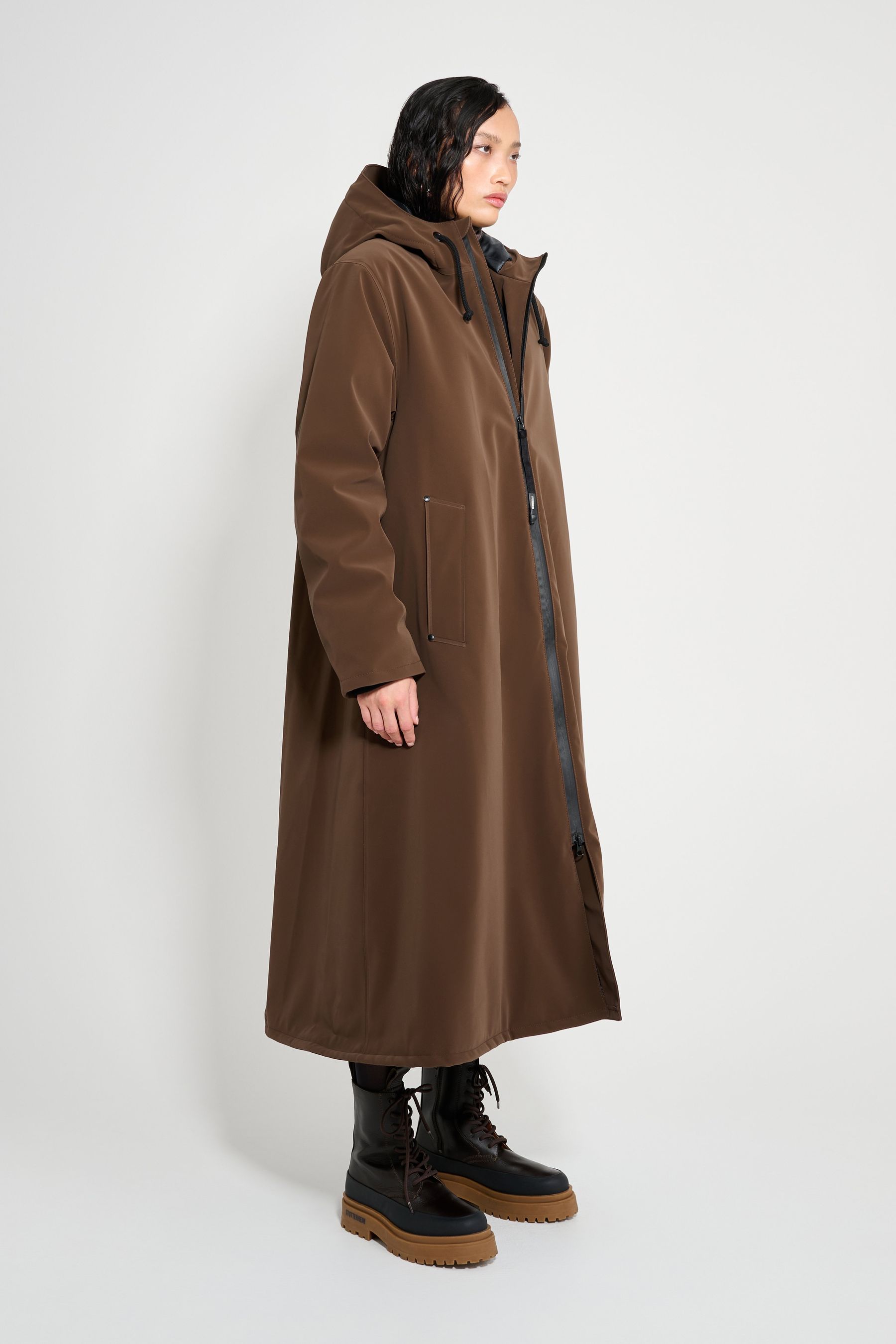 stutterheim mosebacke long matte winter coat dark brown women jackets winter-coats