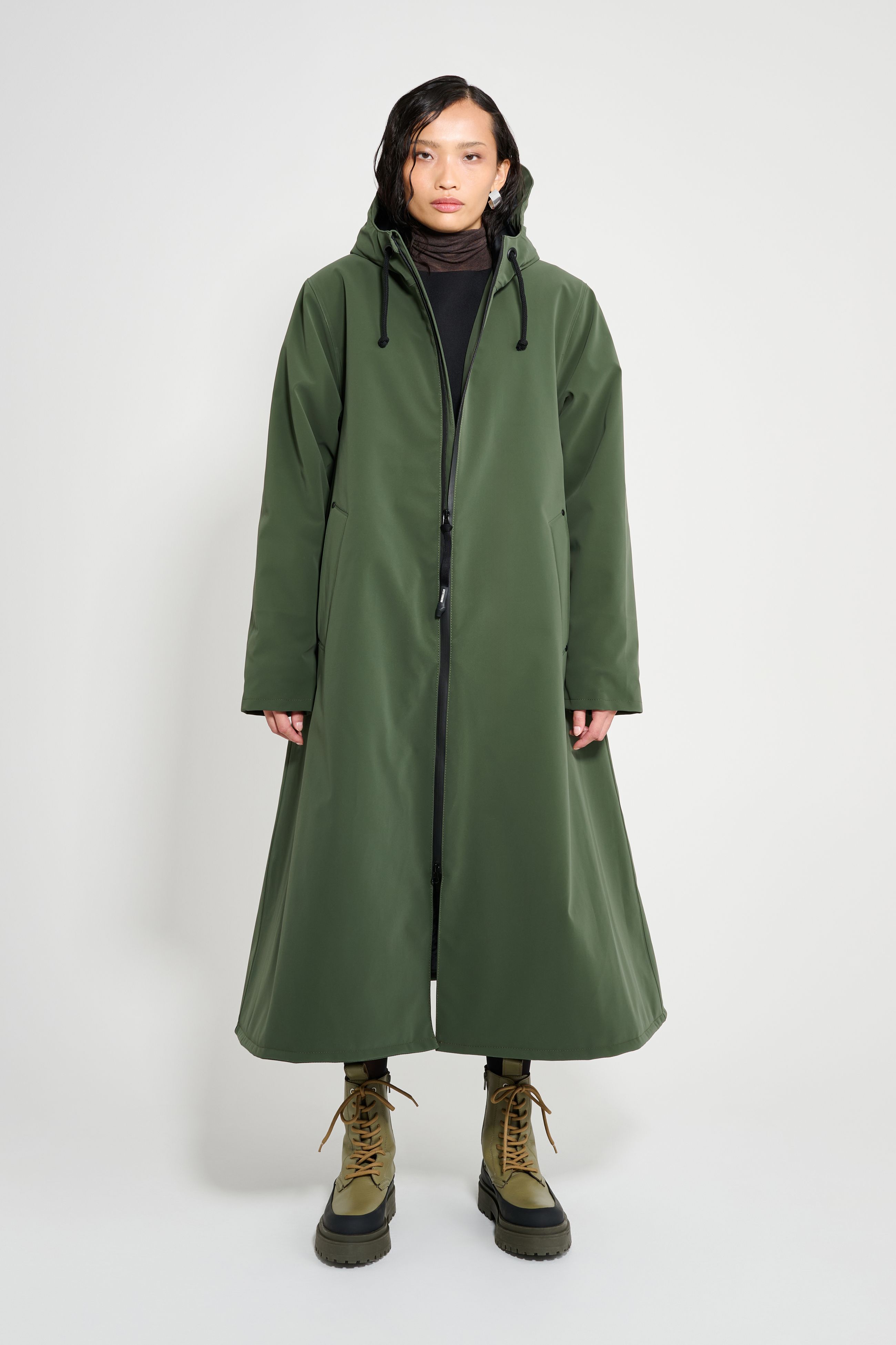 Stutterheim Mosebacke Long Matte Winter Coat In Green