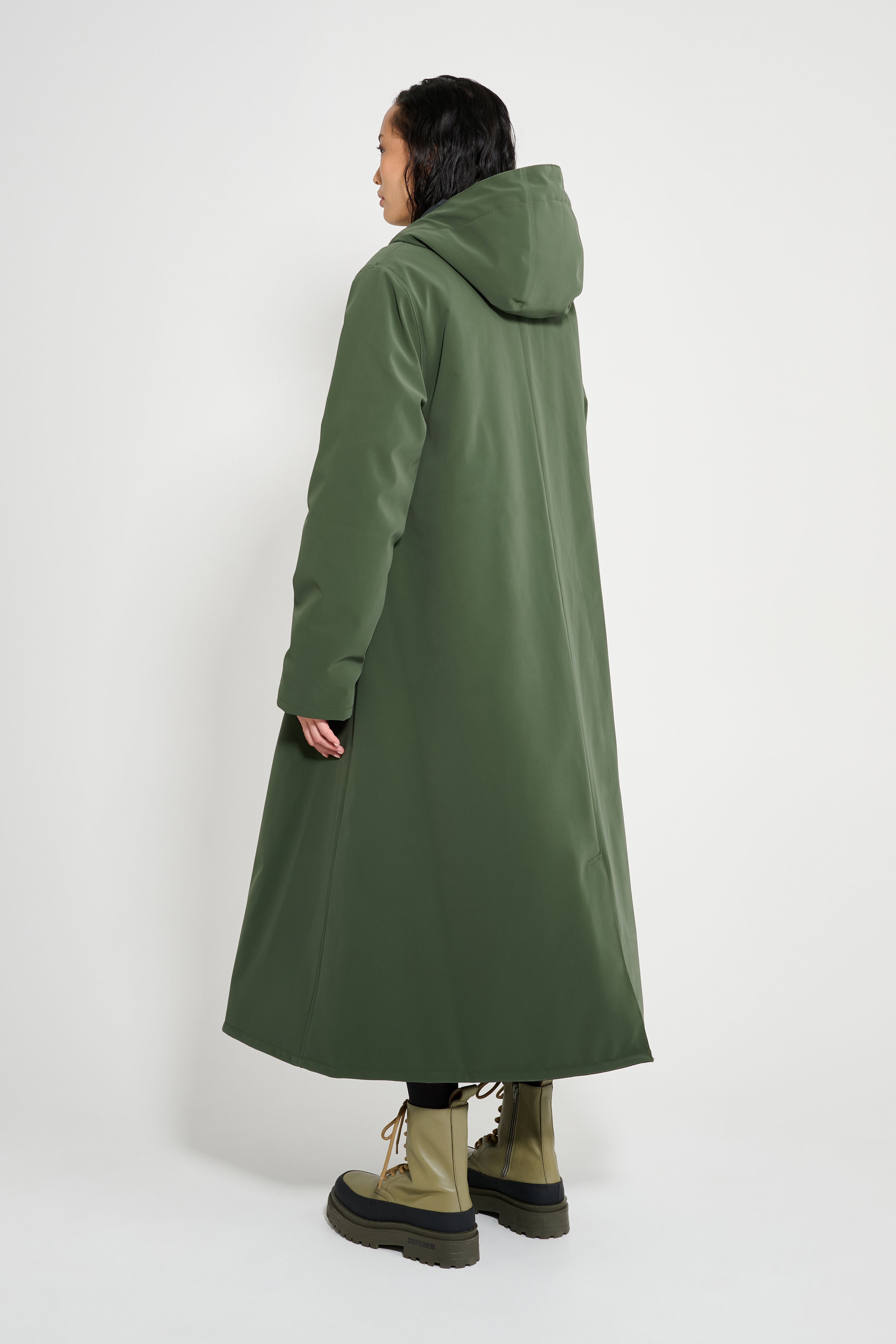 Mosebacke Long Matte Winter Coat Green | STUTTERHEIM US