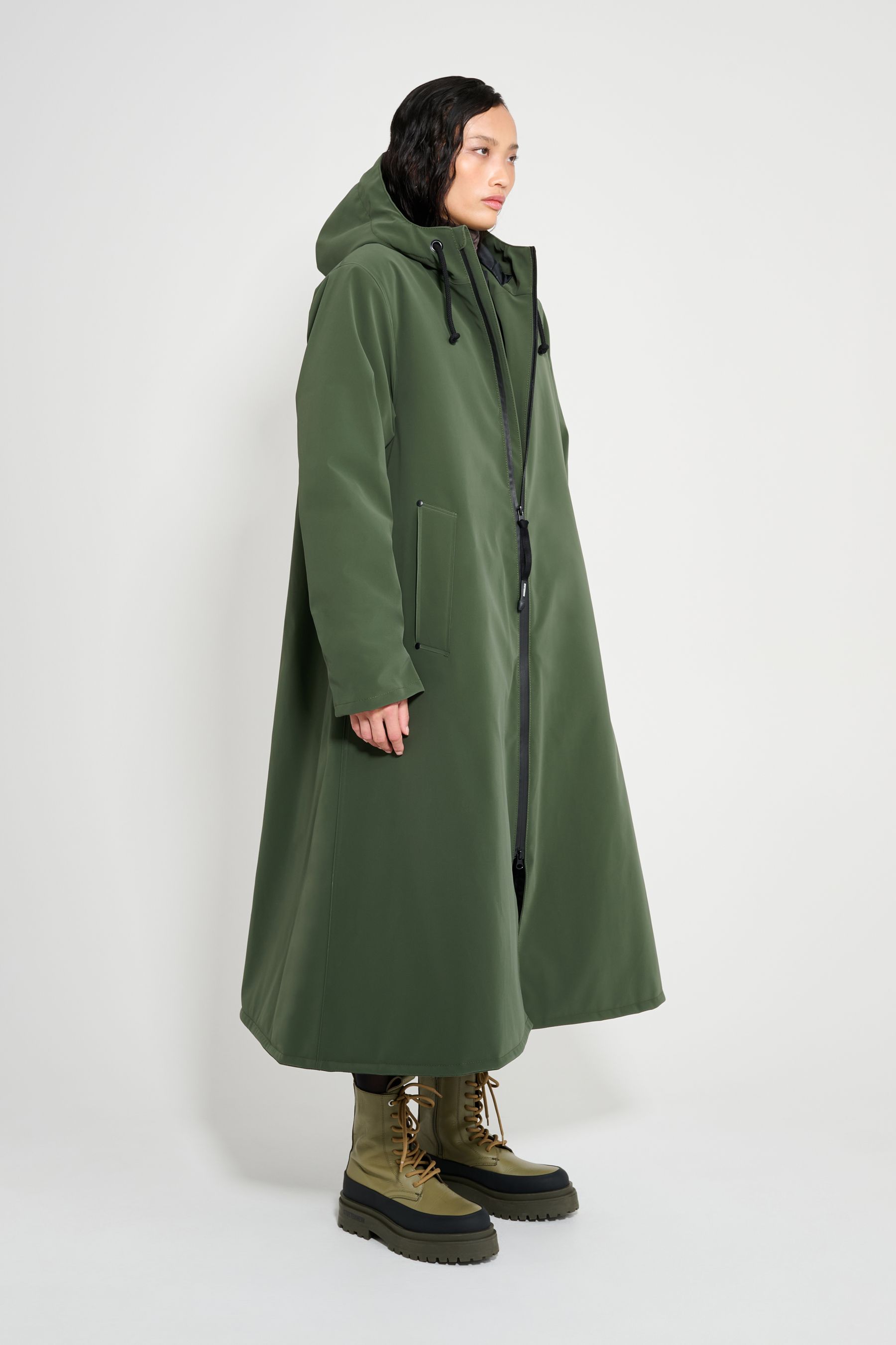 stutterheim mosebacke long matte winter coat green women jackets winter-coats