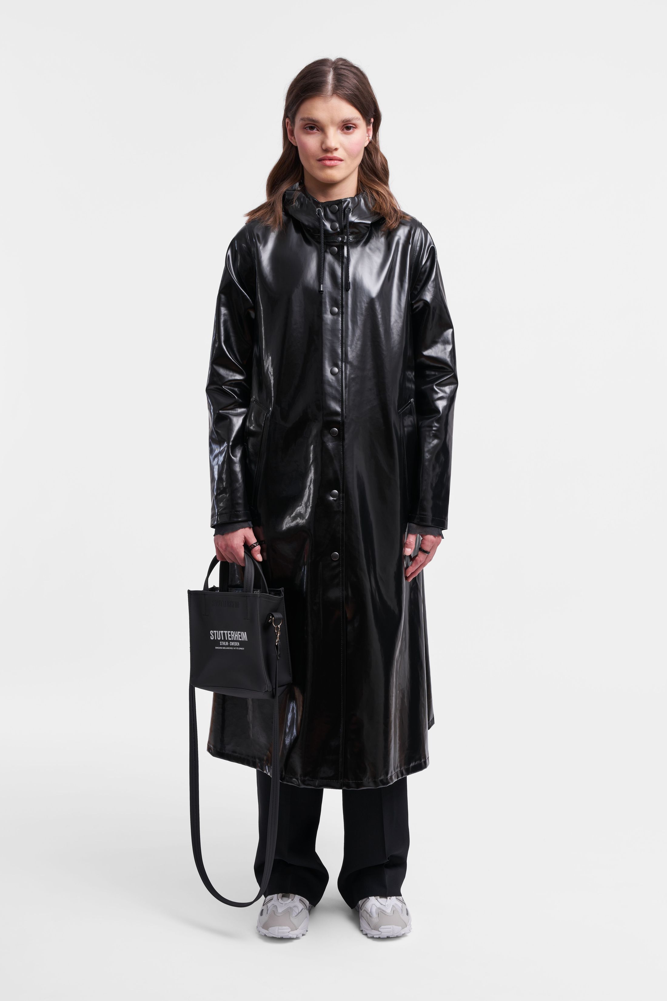 stutterheim mosebacke long opal raincoat black women jackets raincoats