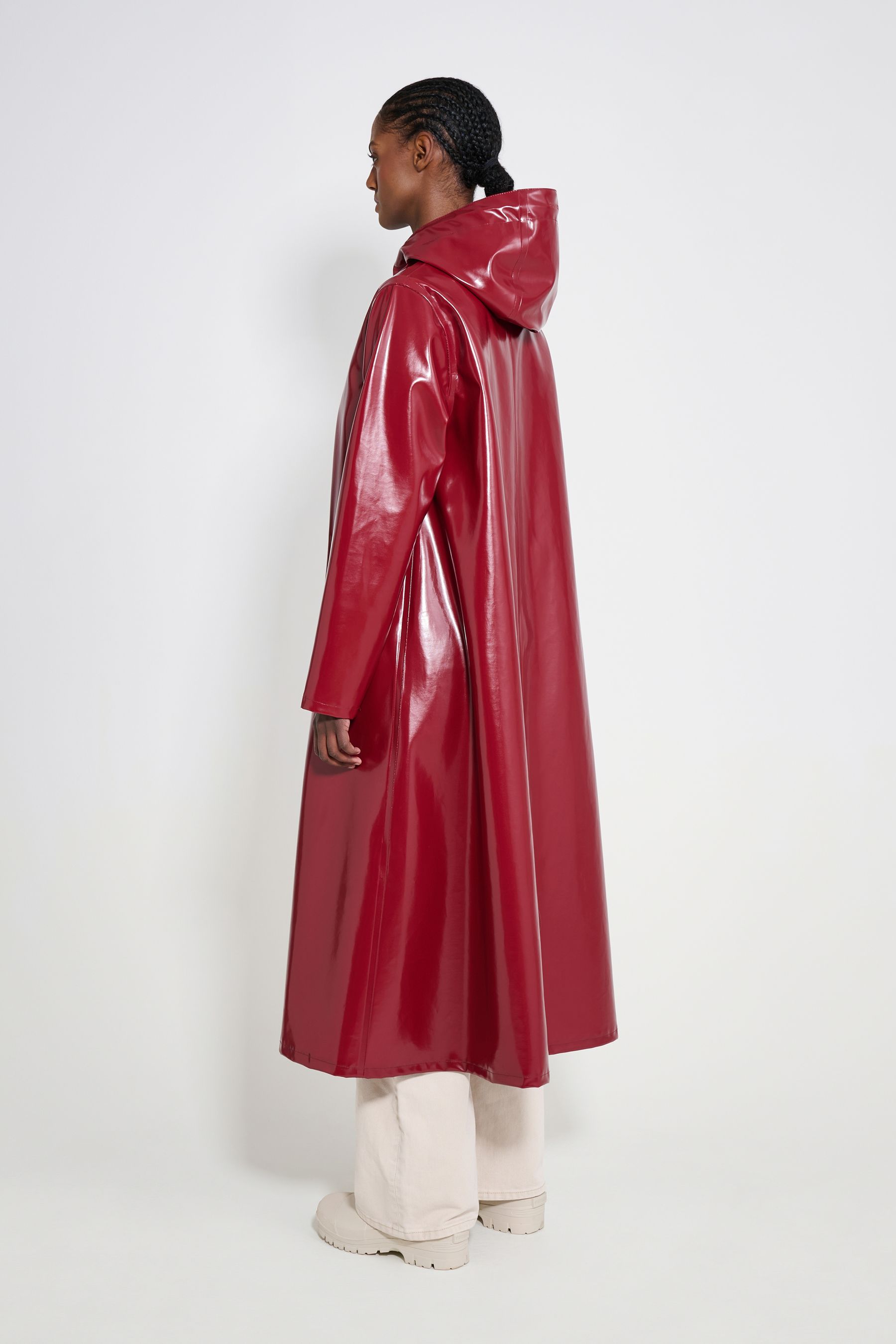 stutterheim mosebacke long opal raincoat burgundy women jackets long-raincoats