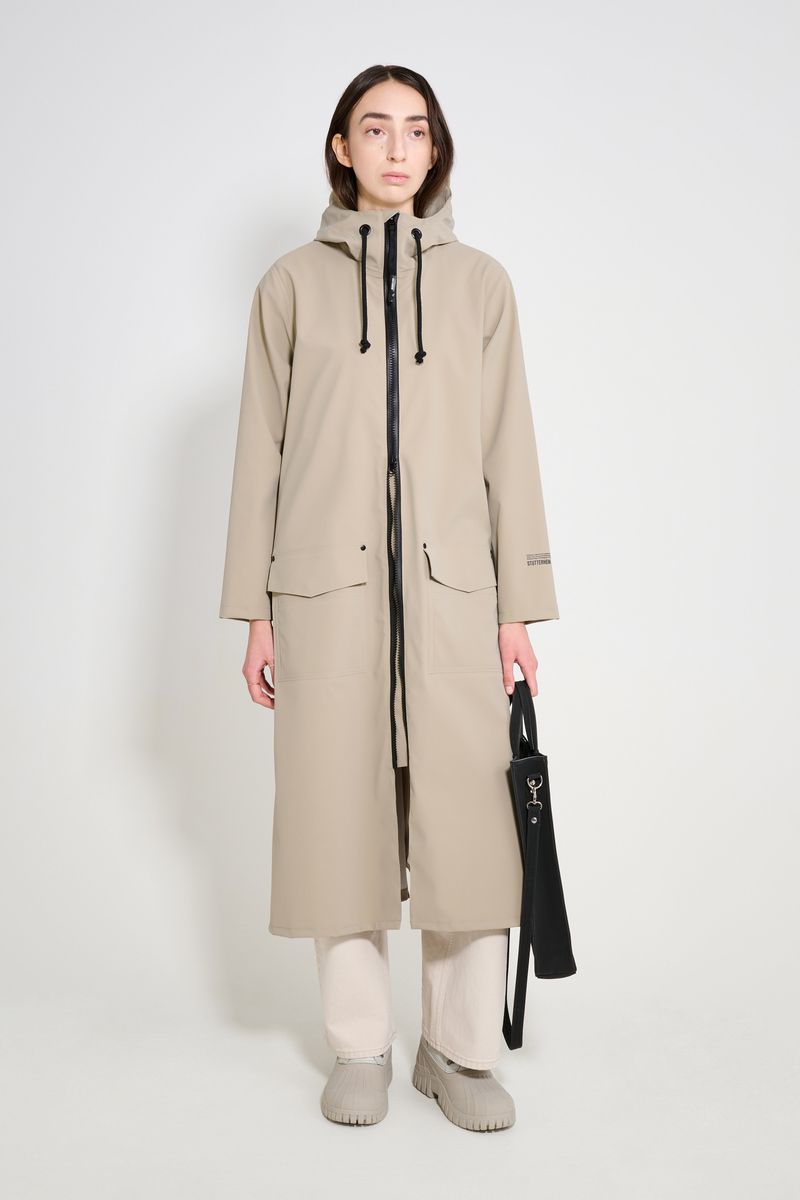 Stutterheim Mosebacke Long Patch Raincoat Matte Potato