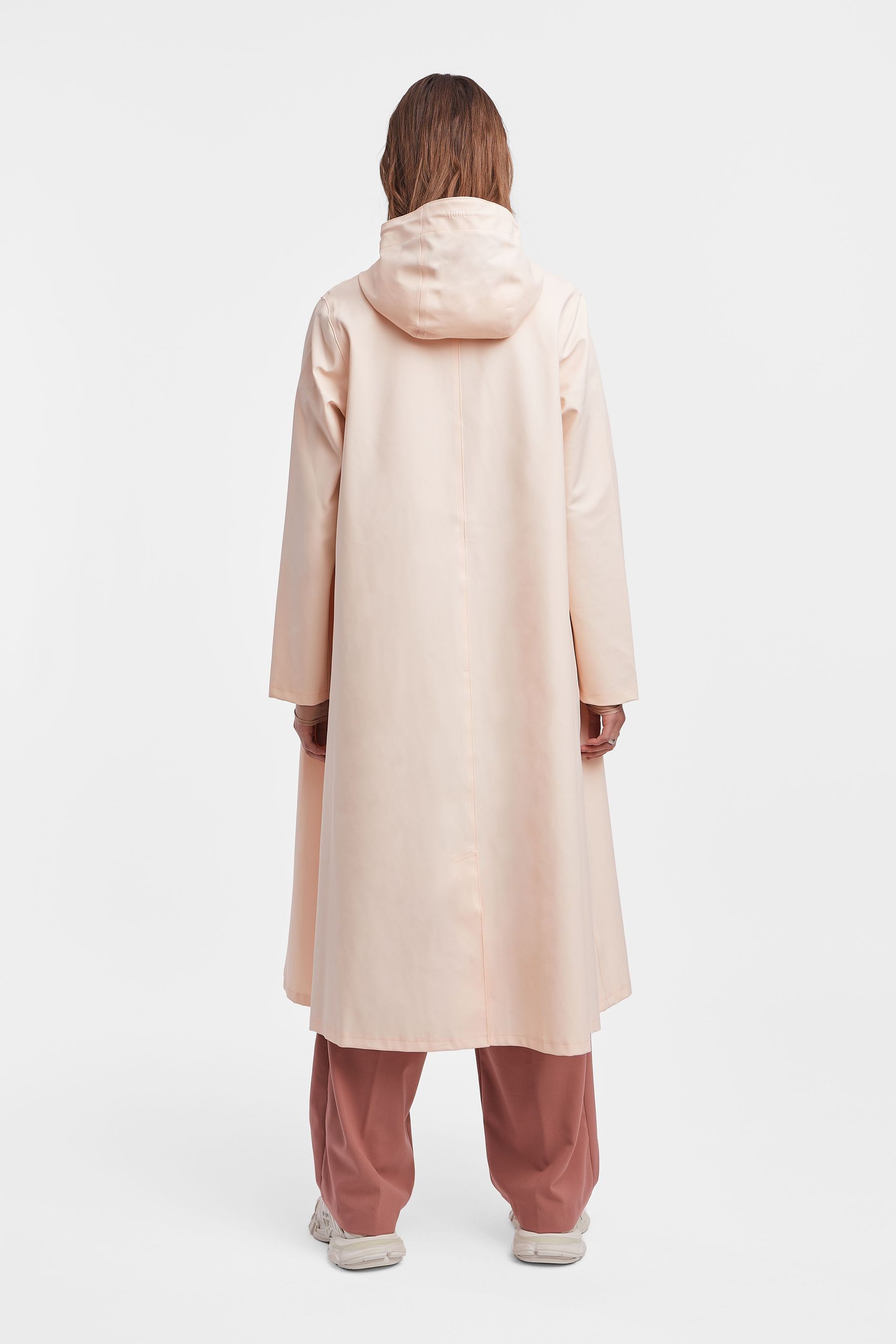 stutterheim mosebacke long raincoat peach women jackets raincoats