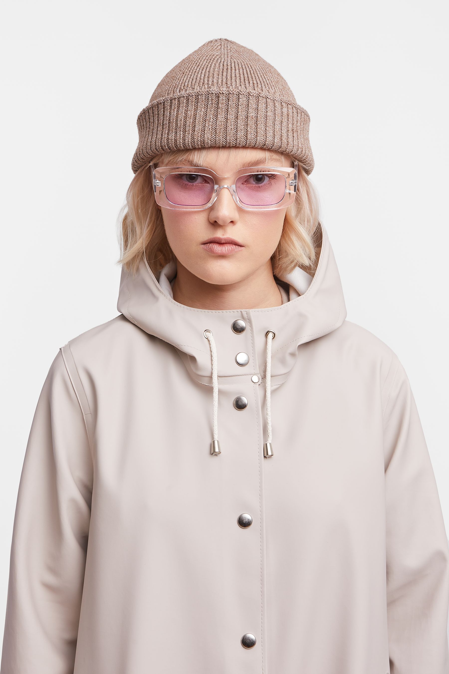 stutterheim mosebacke long print raincoat light sand women jackets raincoats