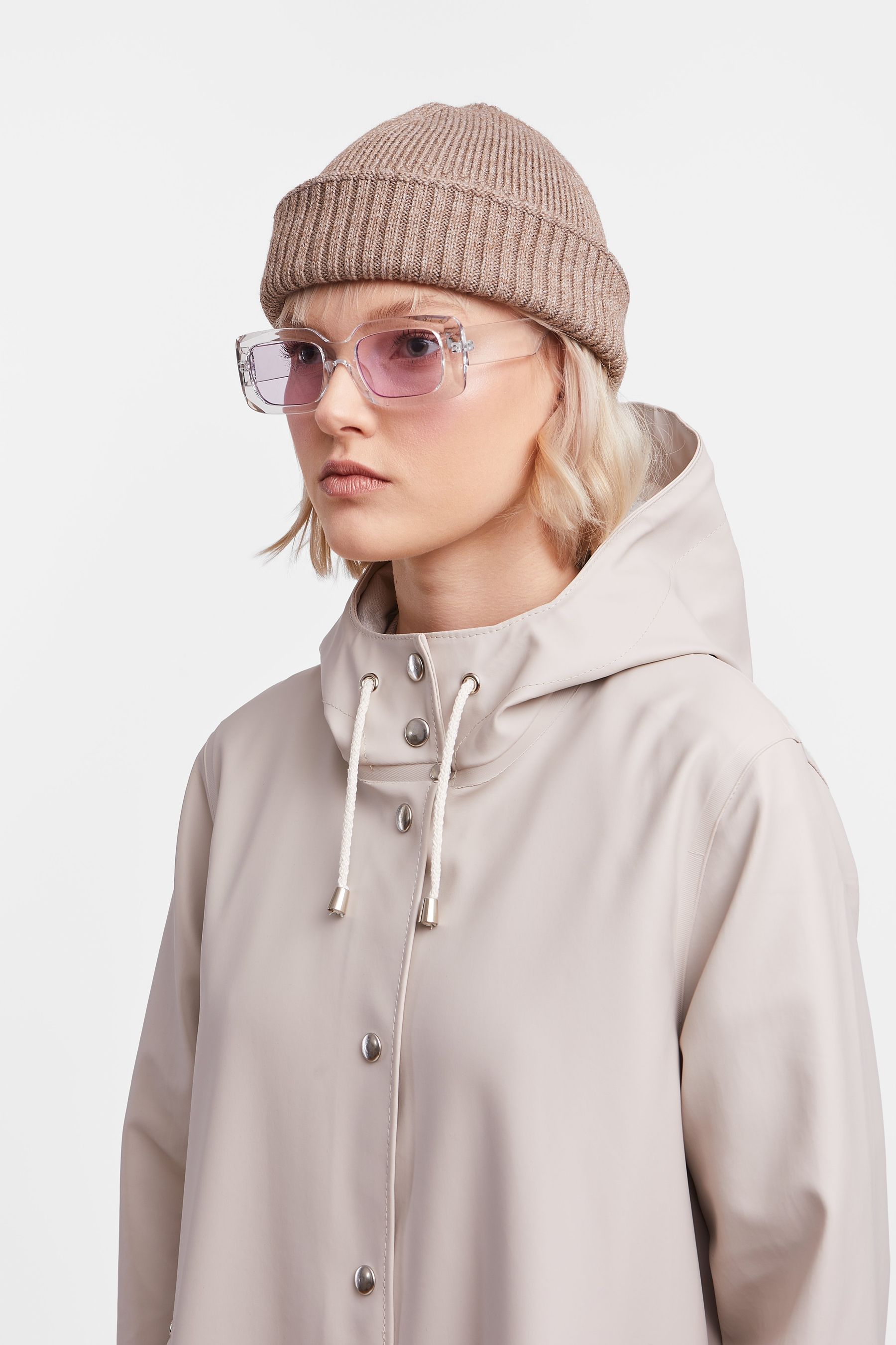 stutterheim mosebacke long print raincoat light sand women jackets raincoats