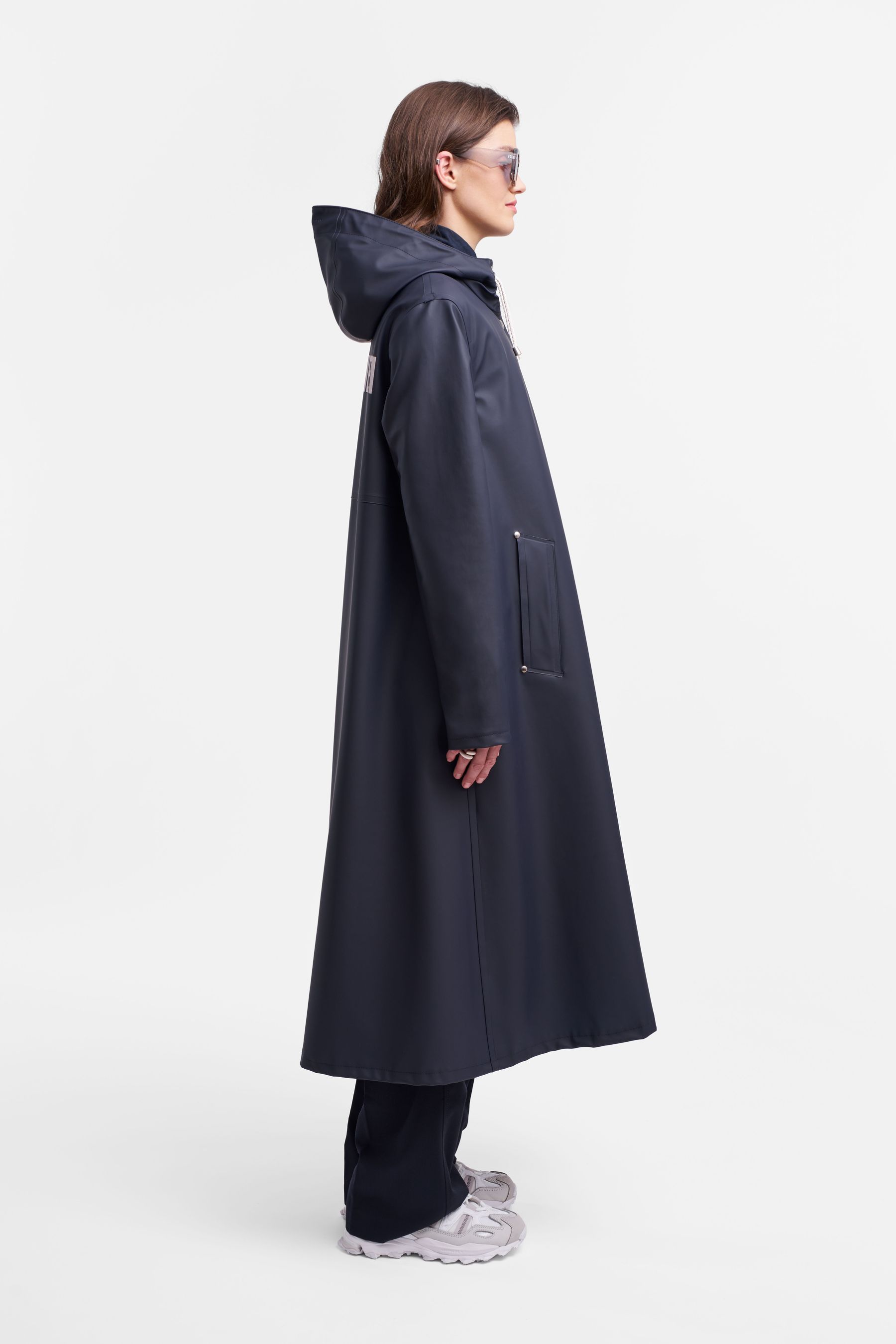 stutterheim mosebacke long print raincoat navy women jackets raincoats
