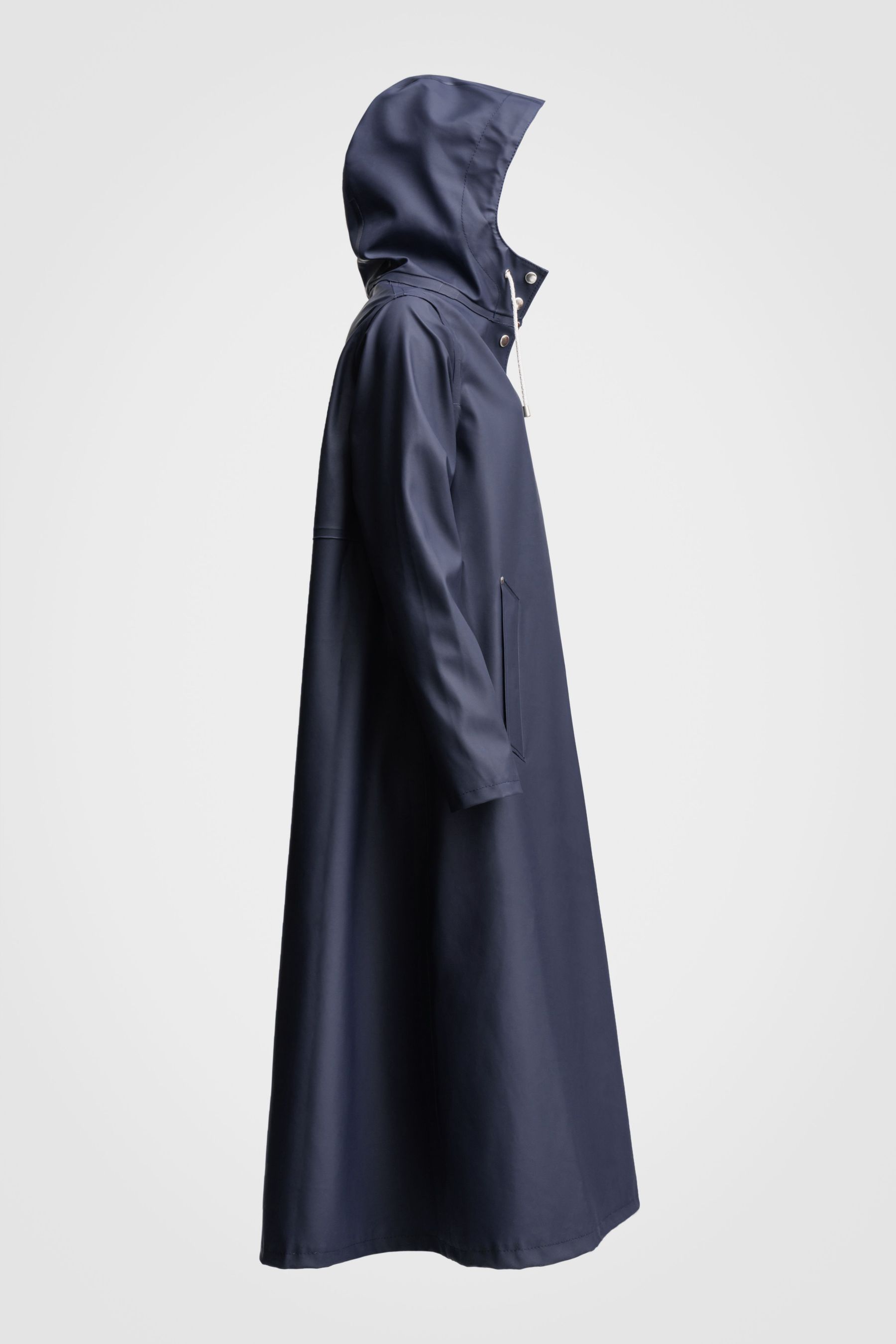 stutterheim mosebacke long print raincoat navy women jackets raincoats