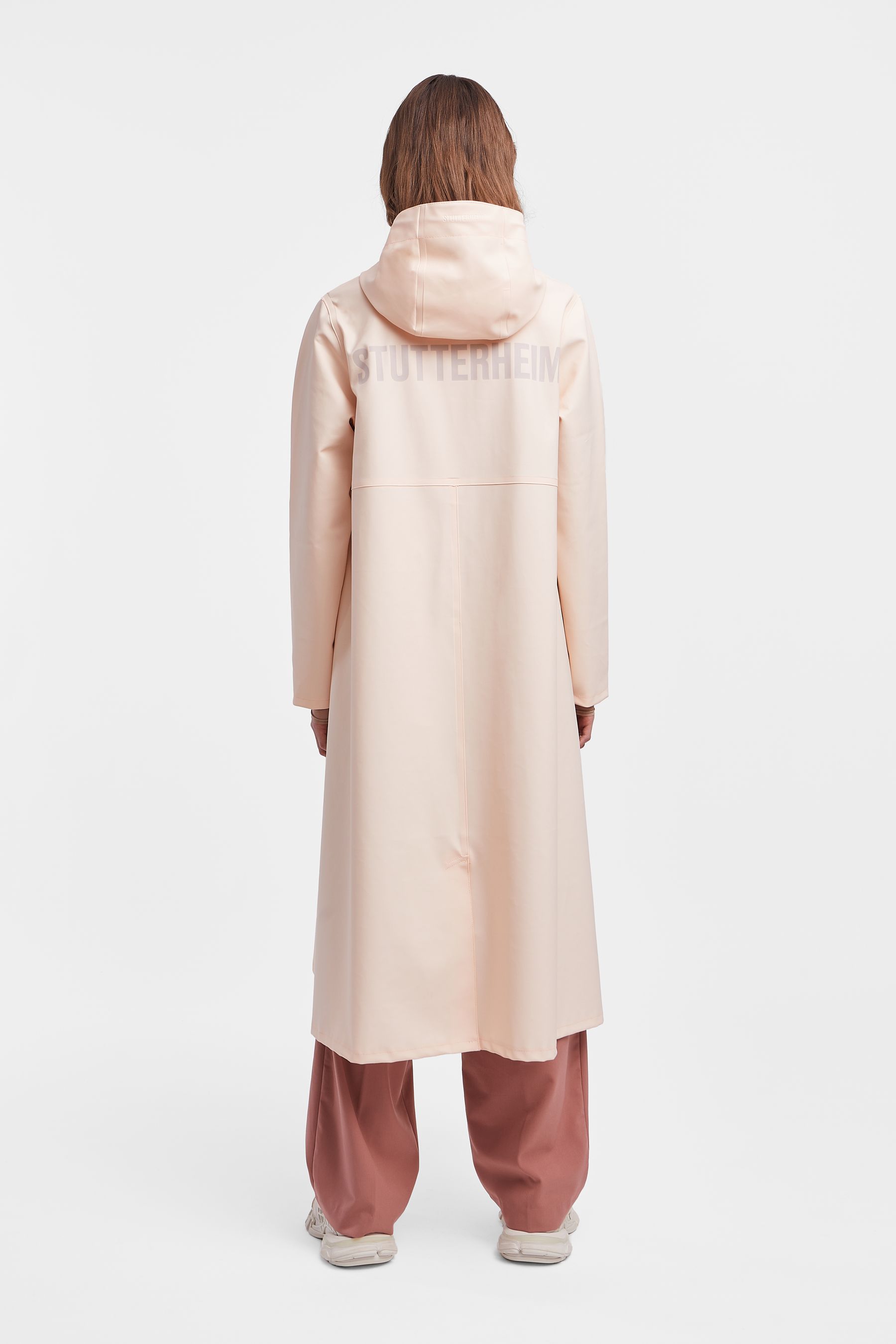 stutterheim mosebacke long print raincoat peach women jackets raincoats