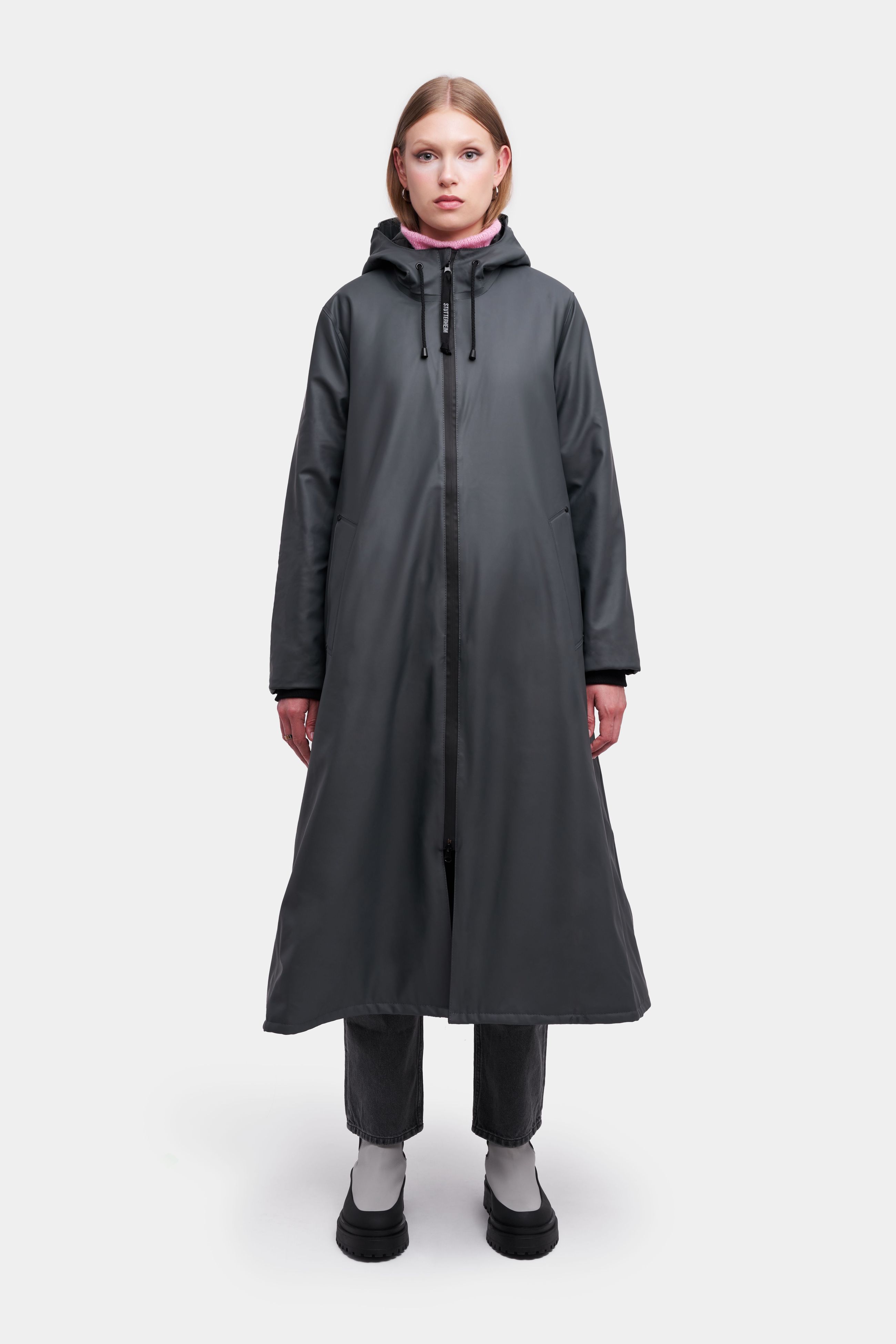stutterheim mosebacke long winter jacket charcoal women jackets winter-coats