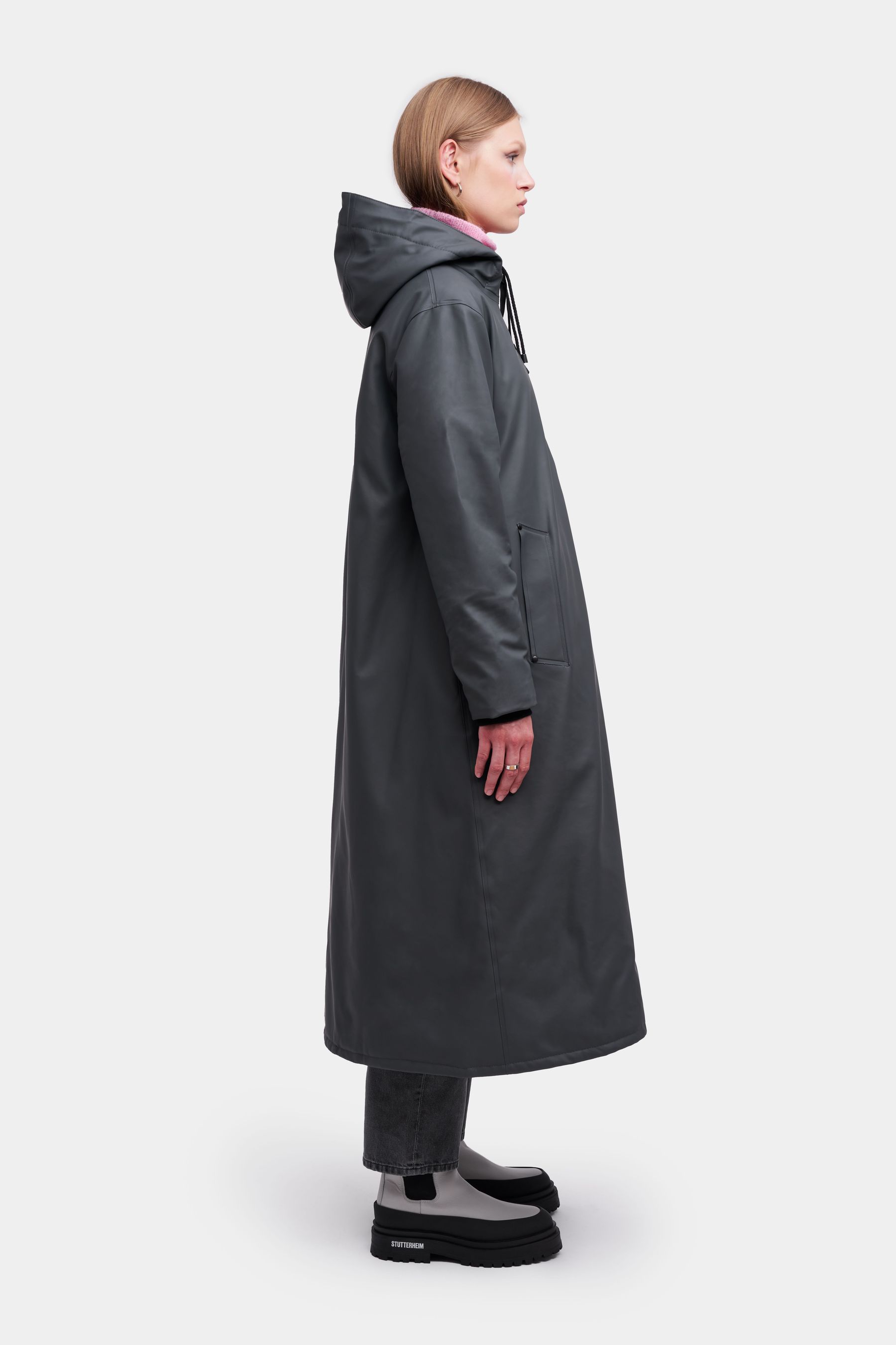 stutterheim mosebacke long winter jacket charcoal women jackets winter-coats