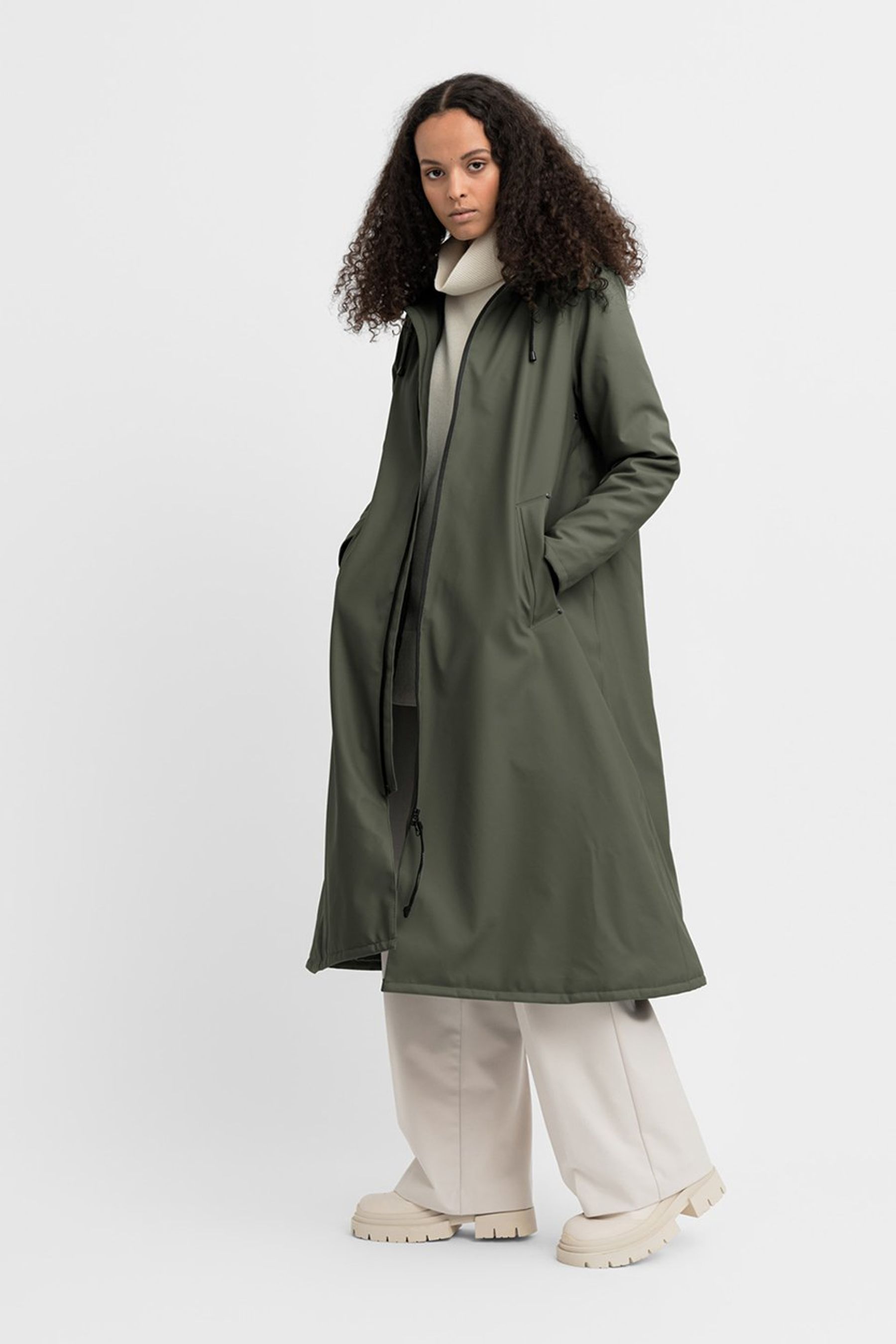 stutterheim mosebacke long winter khaki green women jackets raincoats