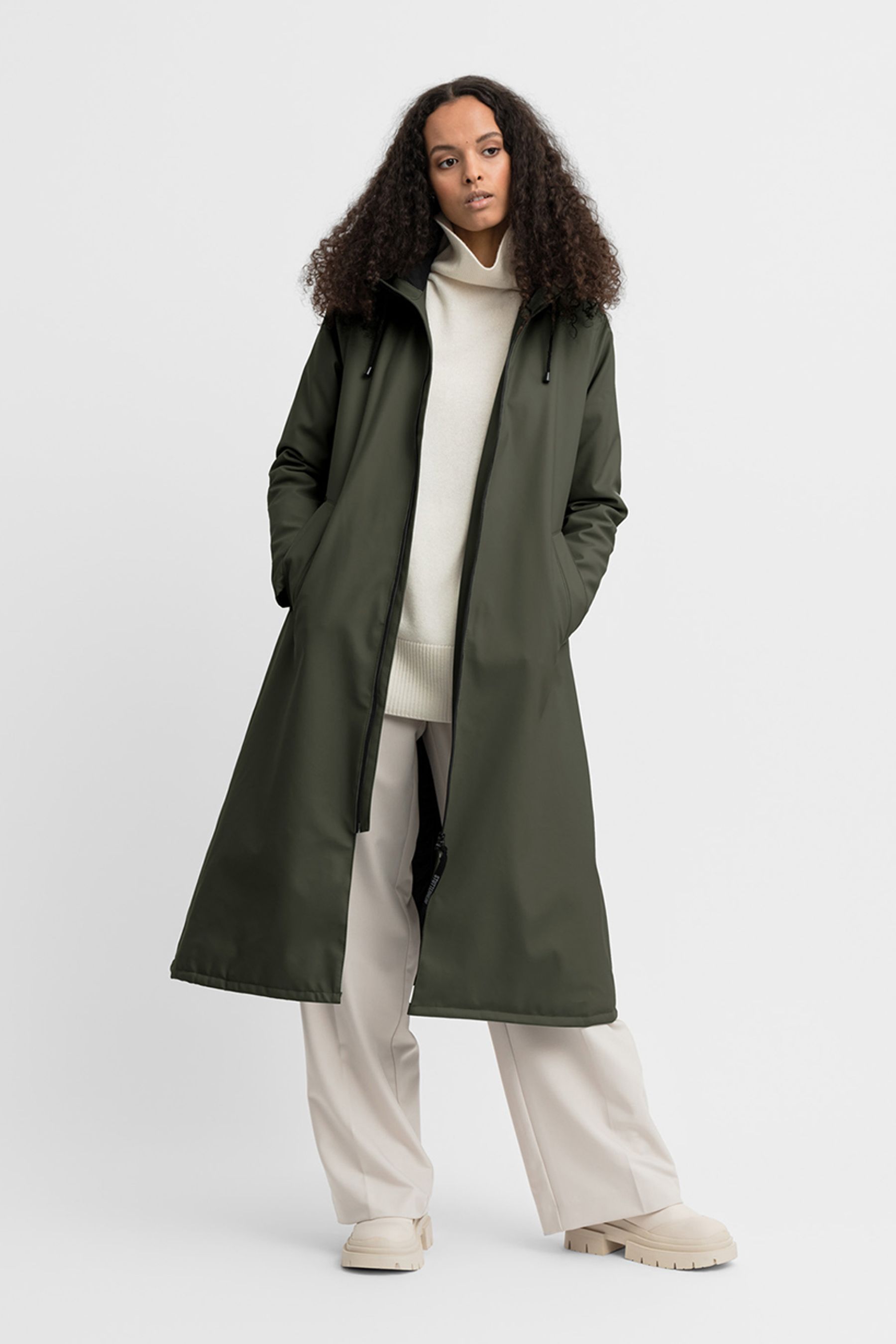 stutterheim mosebacke long winter khaki green women jackets raincoats