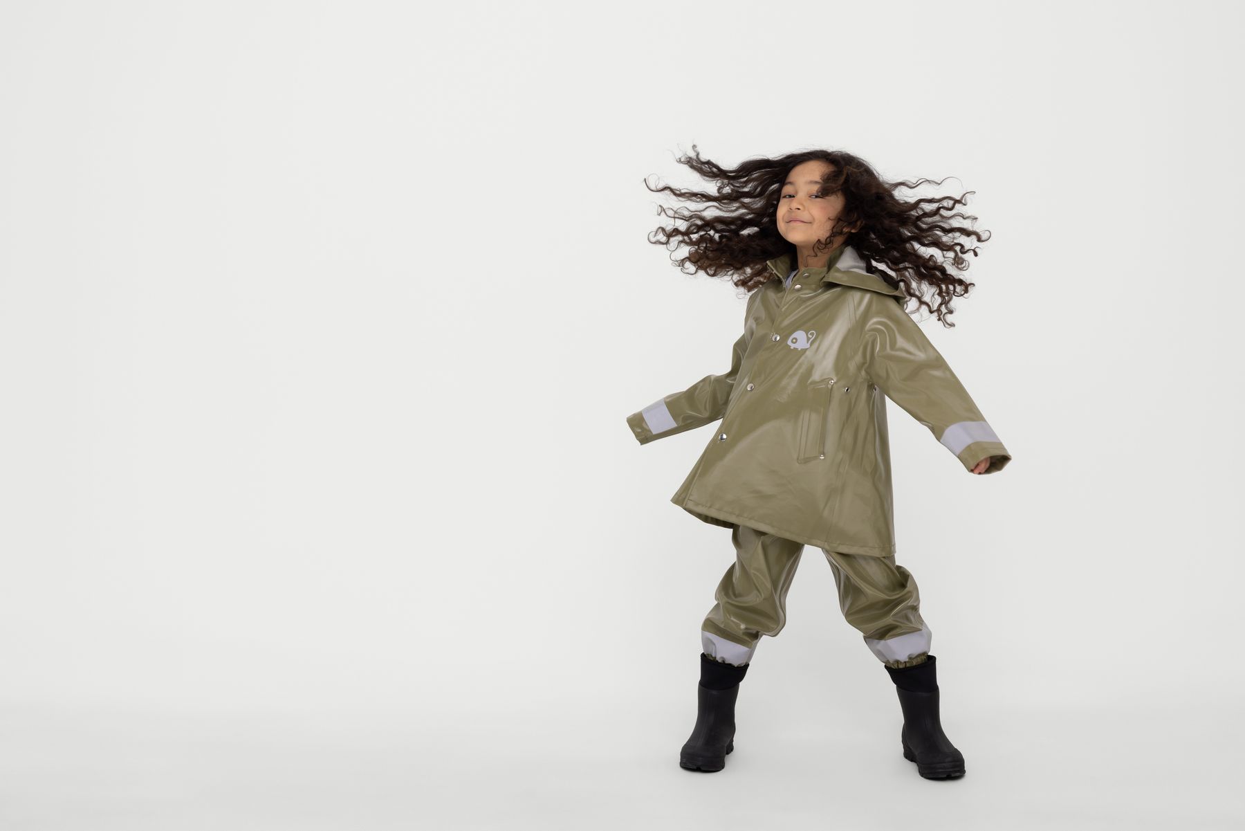 stutterheim mosebacke mini opal kids raincoat aloe jackets