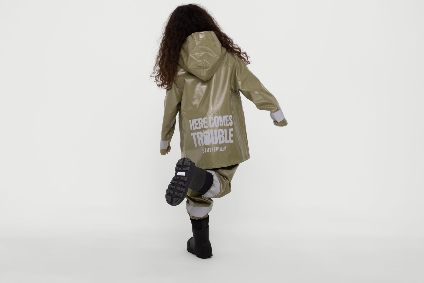 stutterheim mosebacke mini opal kids raincoat aloe jackets